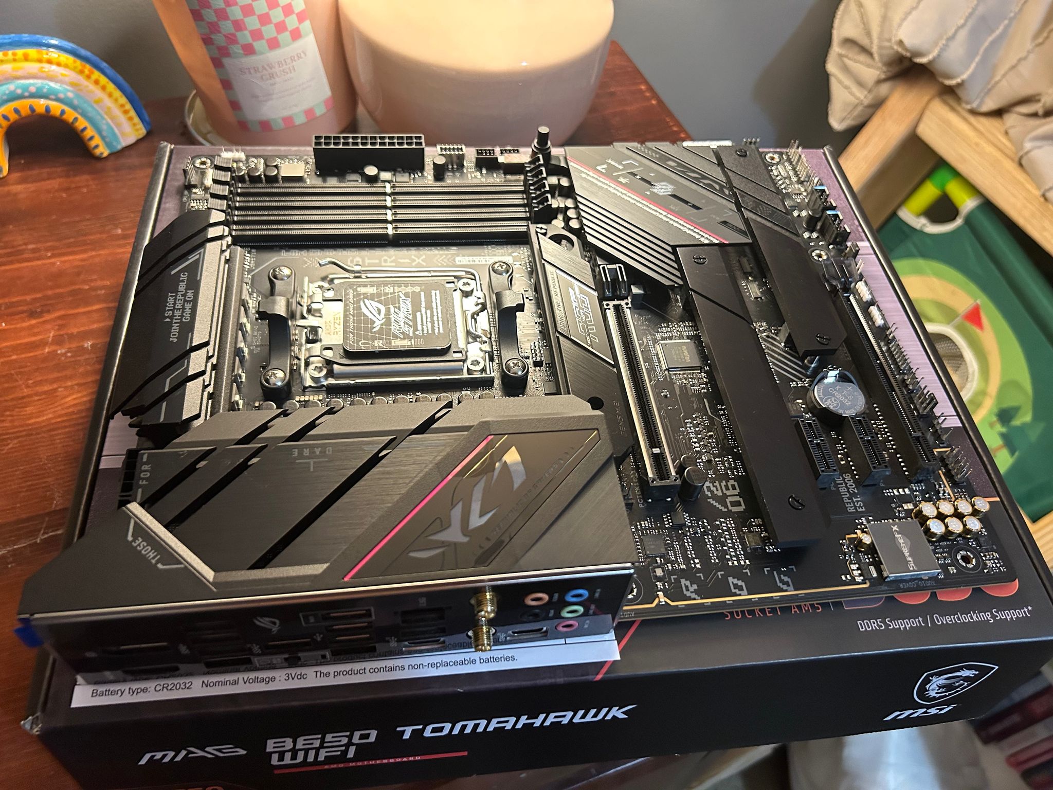 Asus rog strix b650e-f motherboard OBO