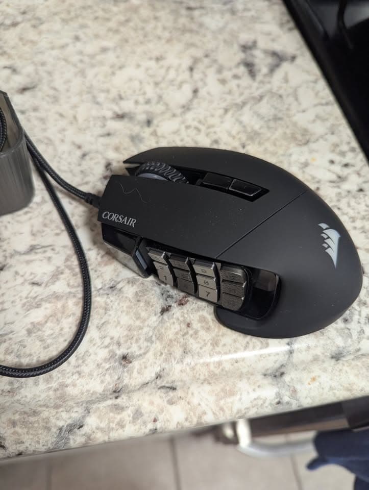 🖱️ Corsair Scimitar PRO RGB MMO Gaming Mouse