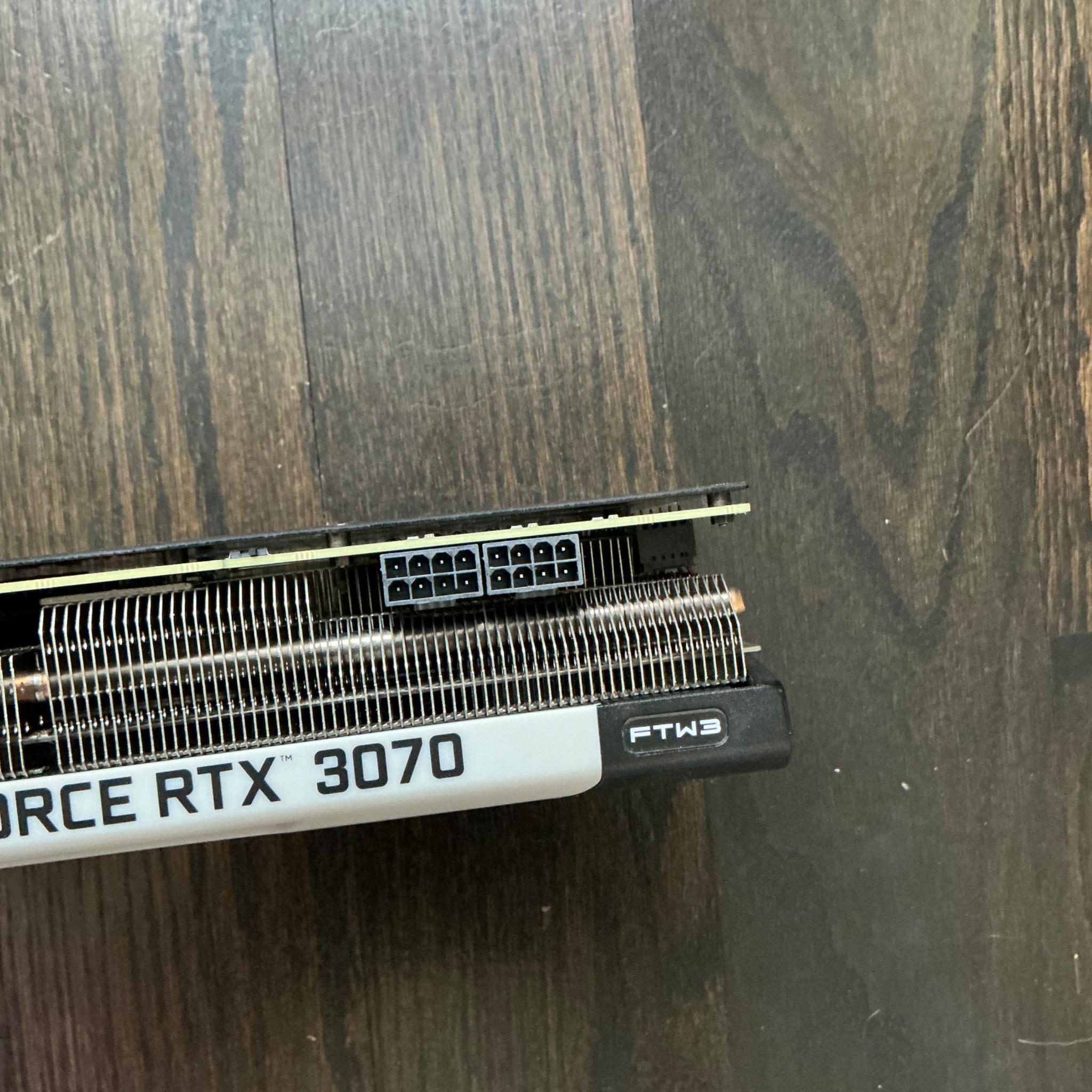 GeForce RTX 3070 EVGA FTW3 ULTRA