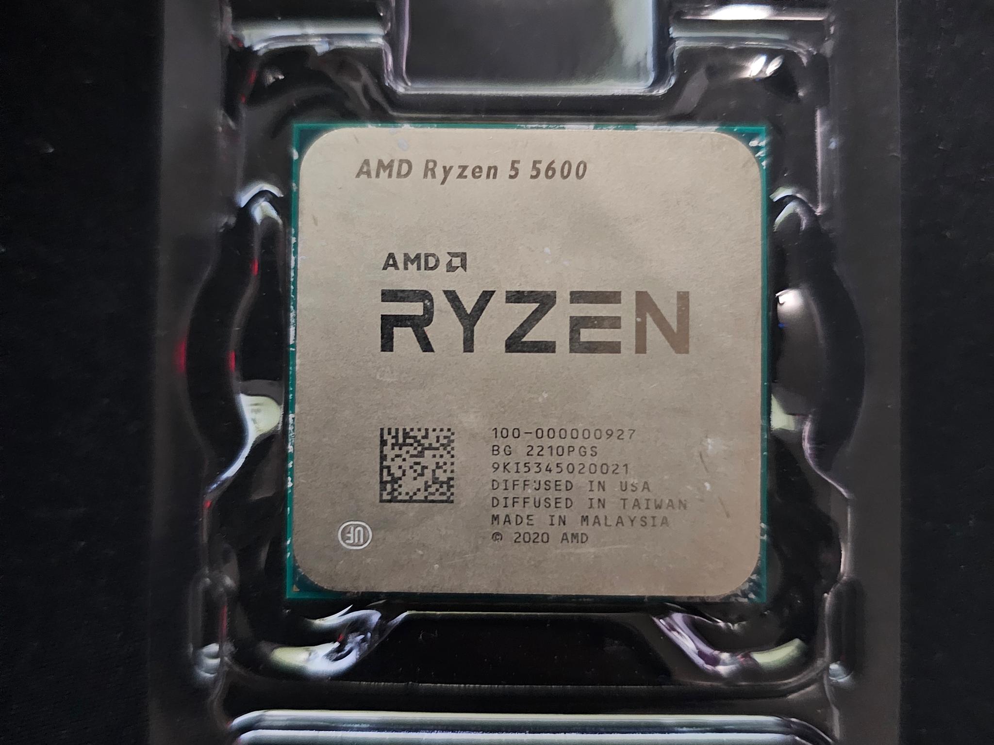 AMD Ryzen 5 5600 w/ Cooler