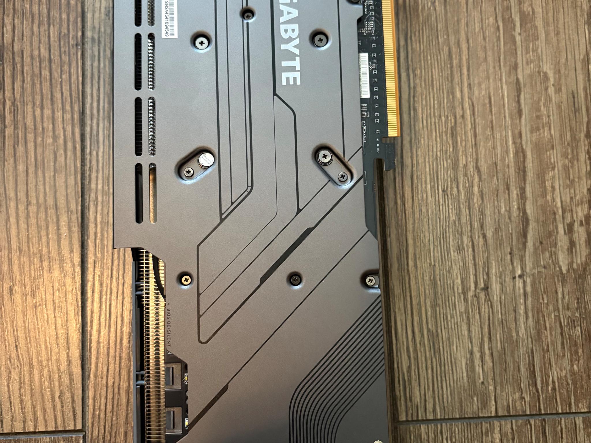 Gigabyte RX 7700XT 12GB