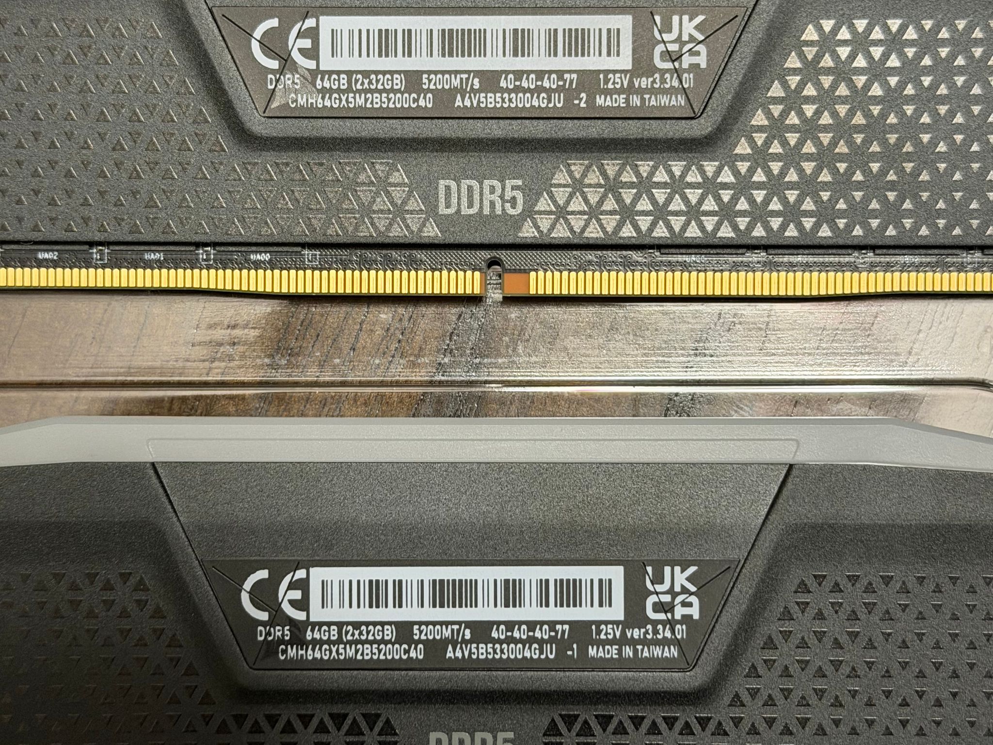 Corsair Vengeance RGB 64GB (2x32GB) 5200MHz CL40