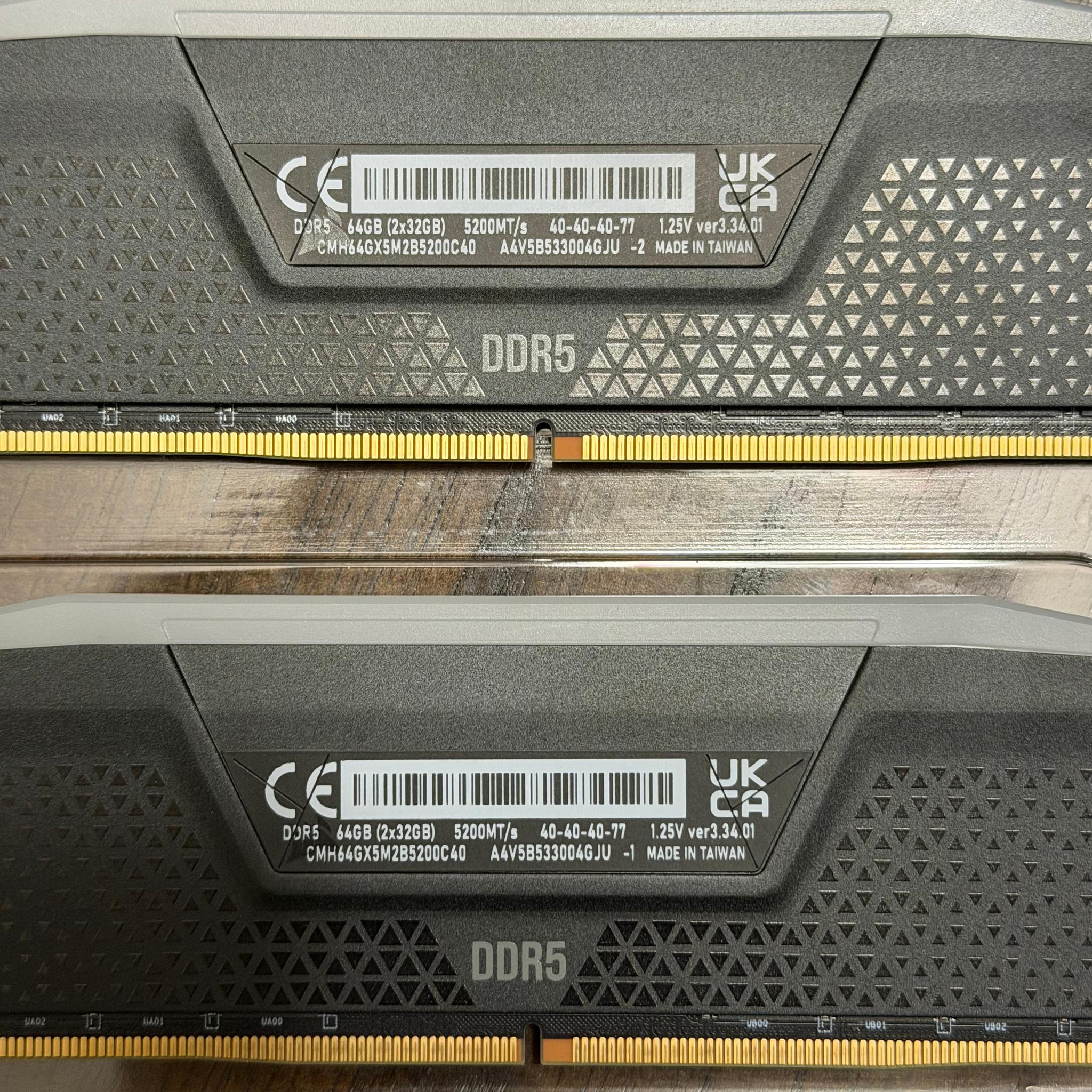 Corsair Vengeance RGB 64GB (2x32GB) 5200MHz CL40