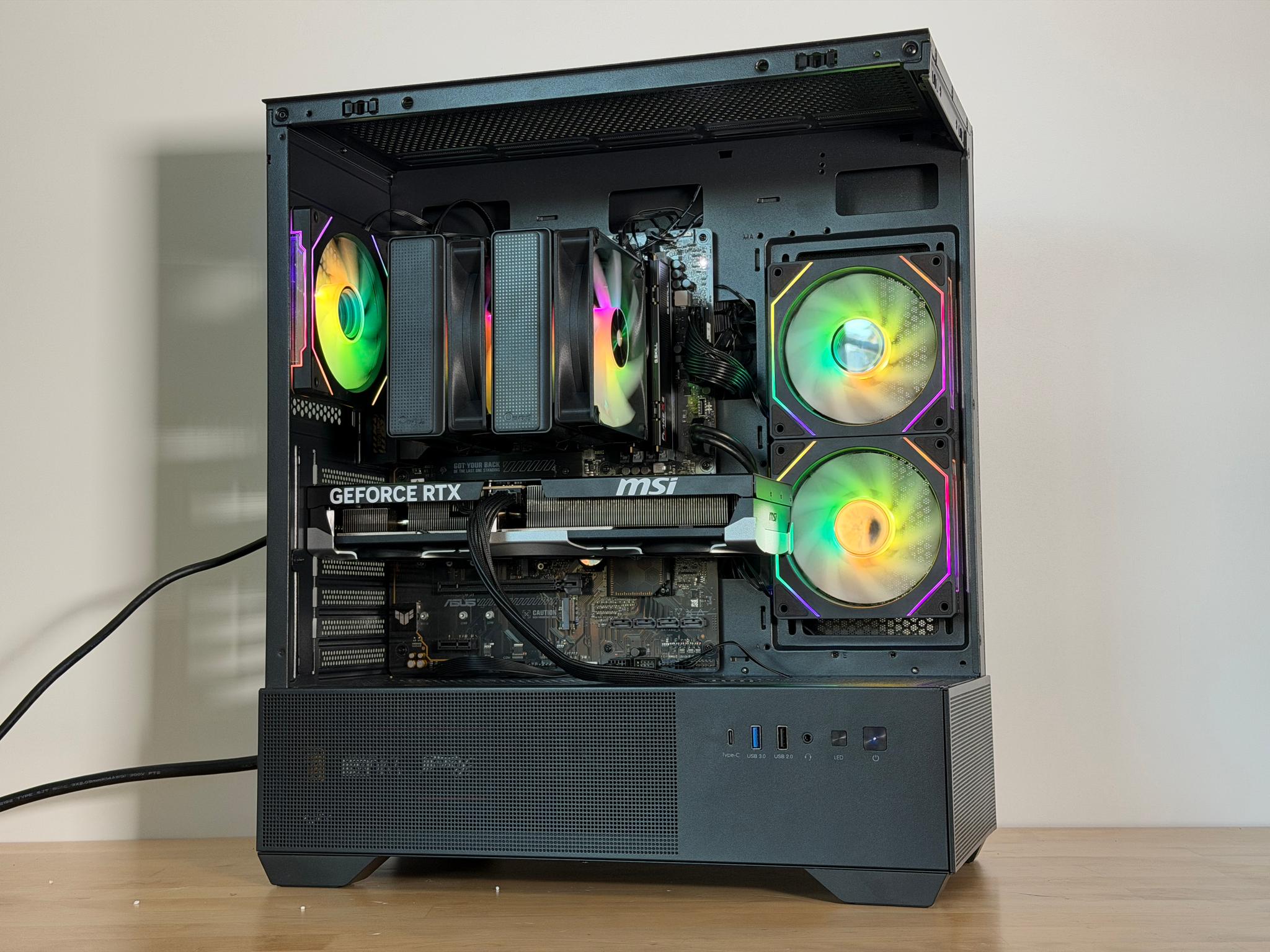 RTX 5070 Ryzen 7 9700x Gaming PC