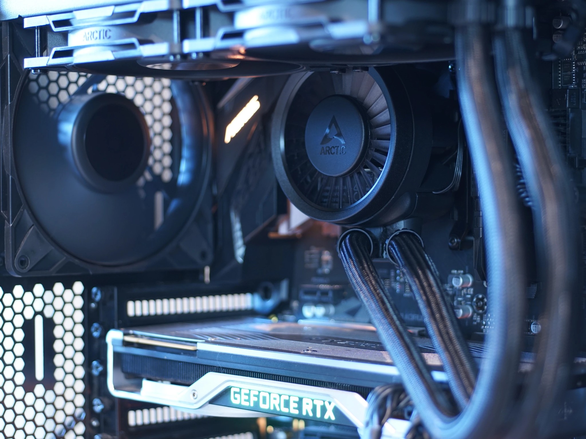 Performance Gaming & Workstation PC | RTX 2080ti, Ryzen 3700X, 32GB RAM