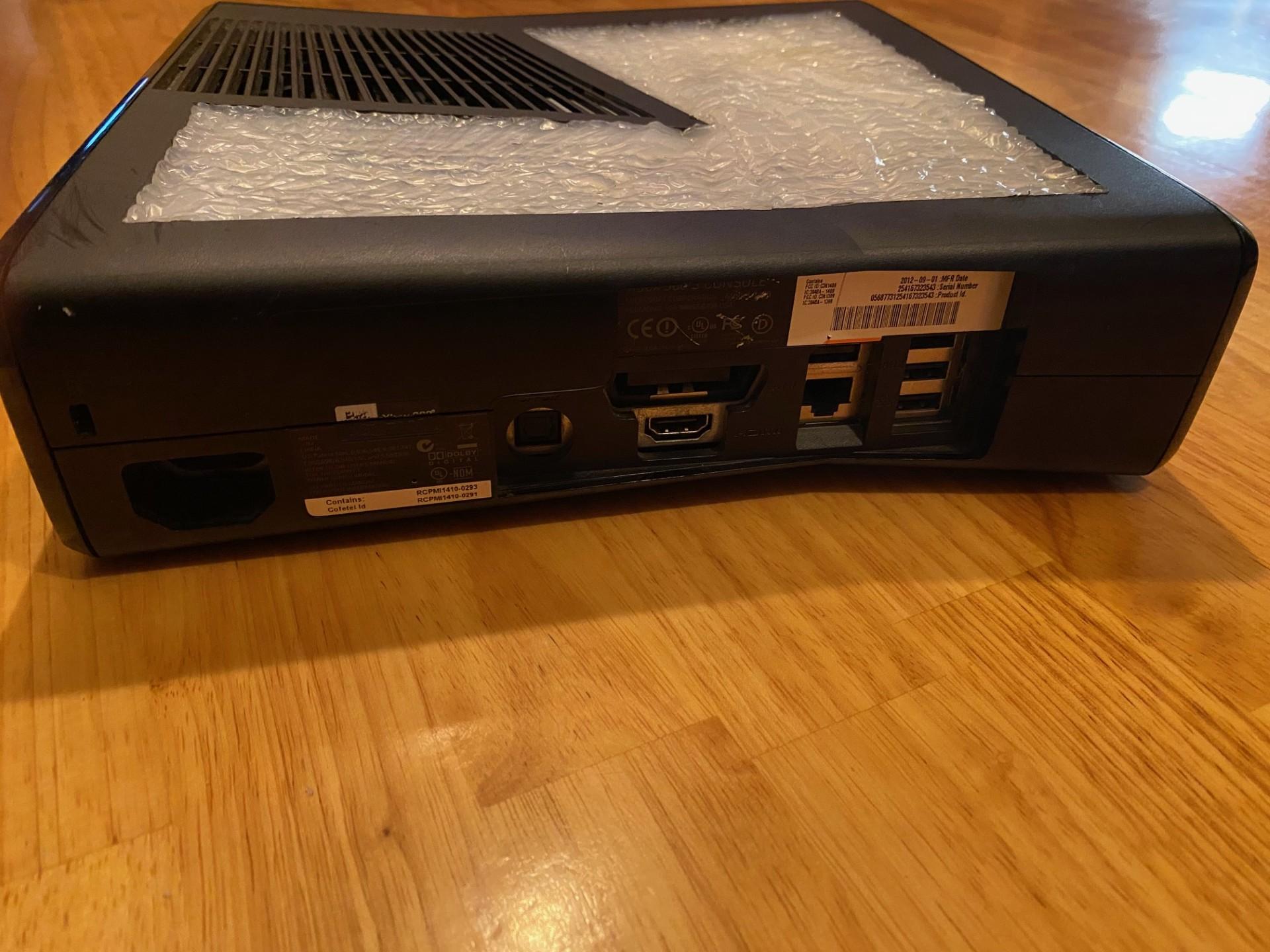 RGH3 Xbox 360 Slim - CASE MODS - Alien themed