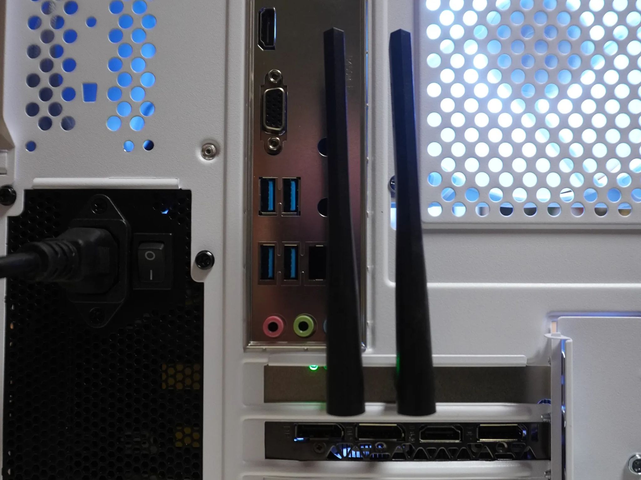 ❄️RTX ICE 2060 SUPER | Ryzen 5 | 💧Water Cooling | 1tb