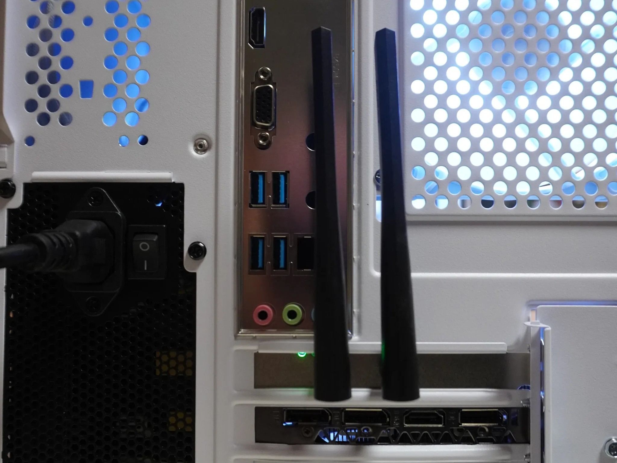 ❄️RTX ICE 2060 SUPER | Ryzen 5 | 💧Water Cooling | 1tb