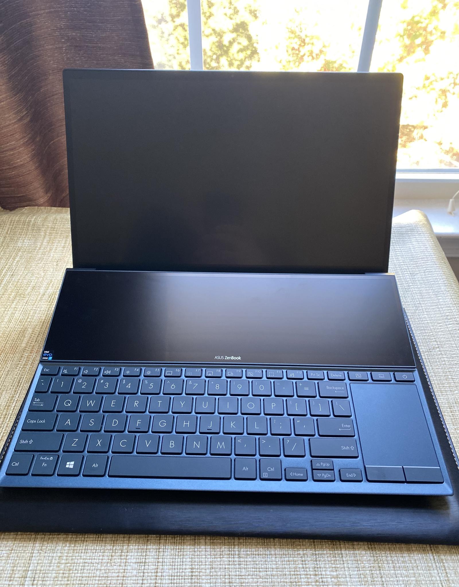 Asus Zenbook Duo 14 (UX482)