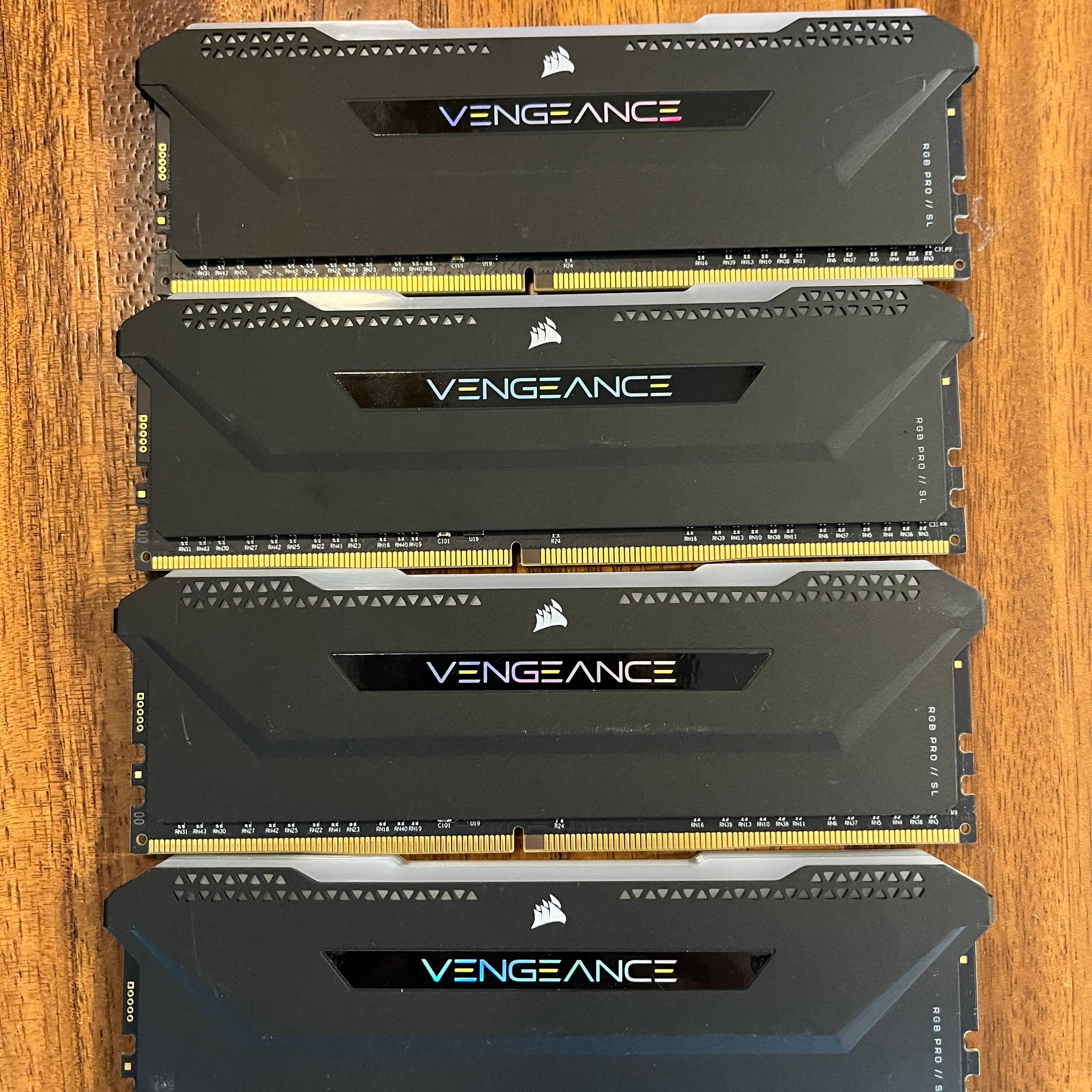 Corsair Vengeance RGB Pro SL 32GB (4 x 8GB) PC4-25600 (DDR4-3200) Memory