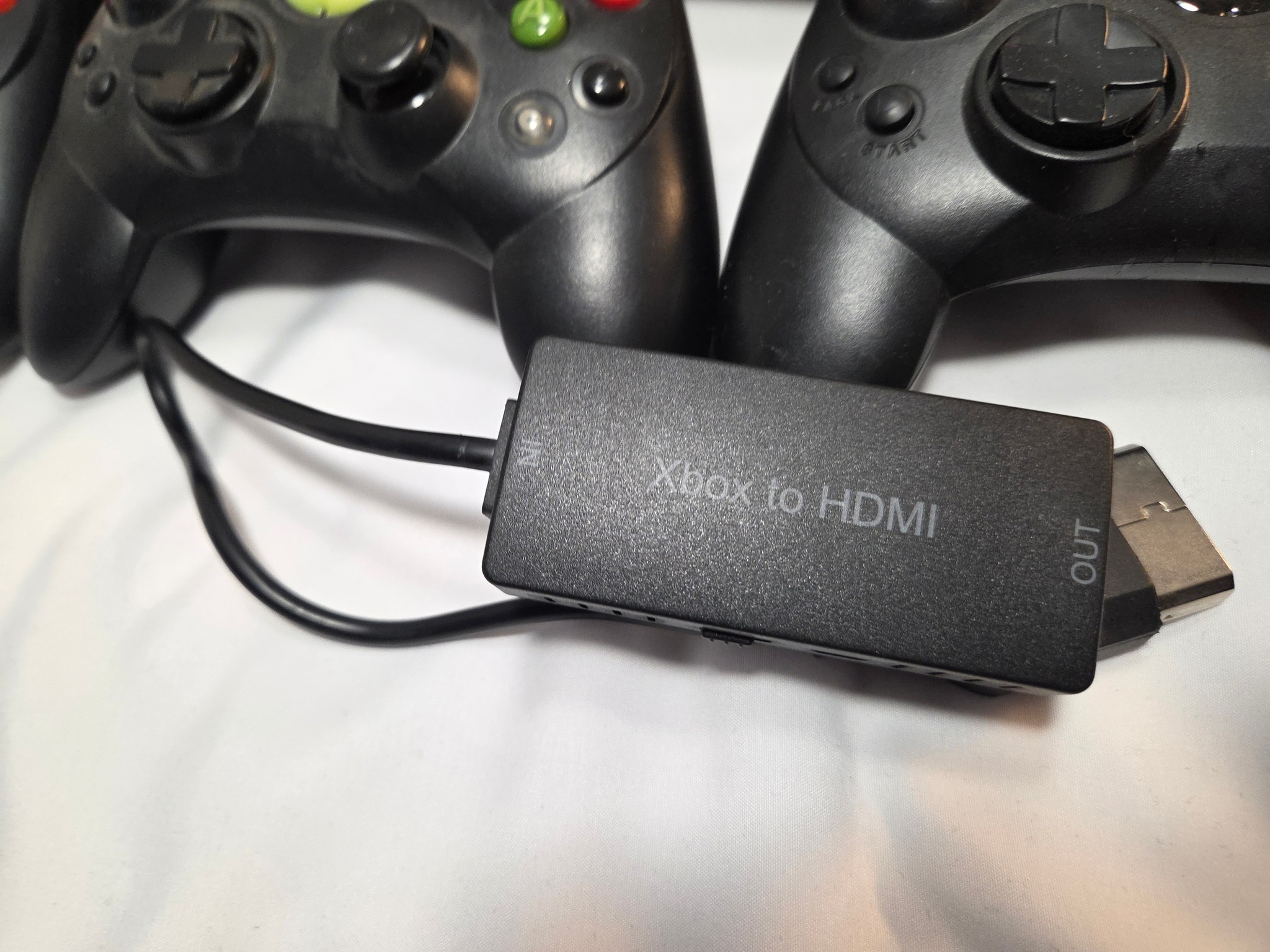 Modded Original XBOX w/ 4 Controllers and HDMI Adapter