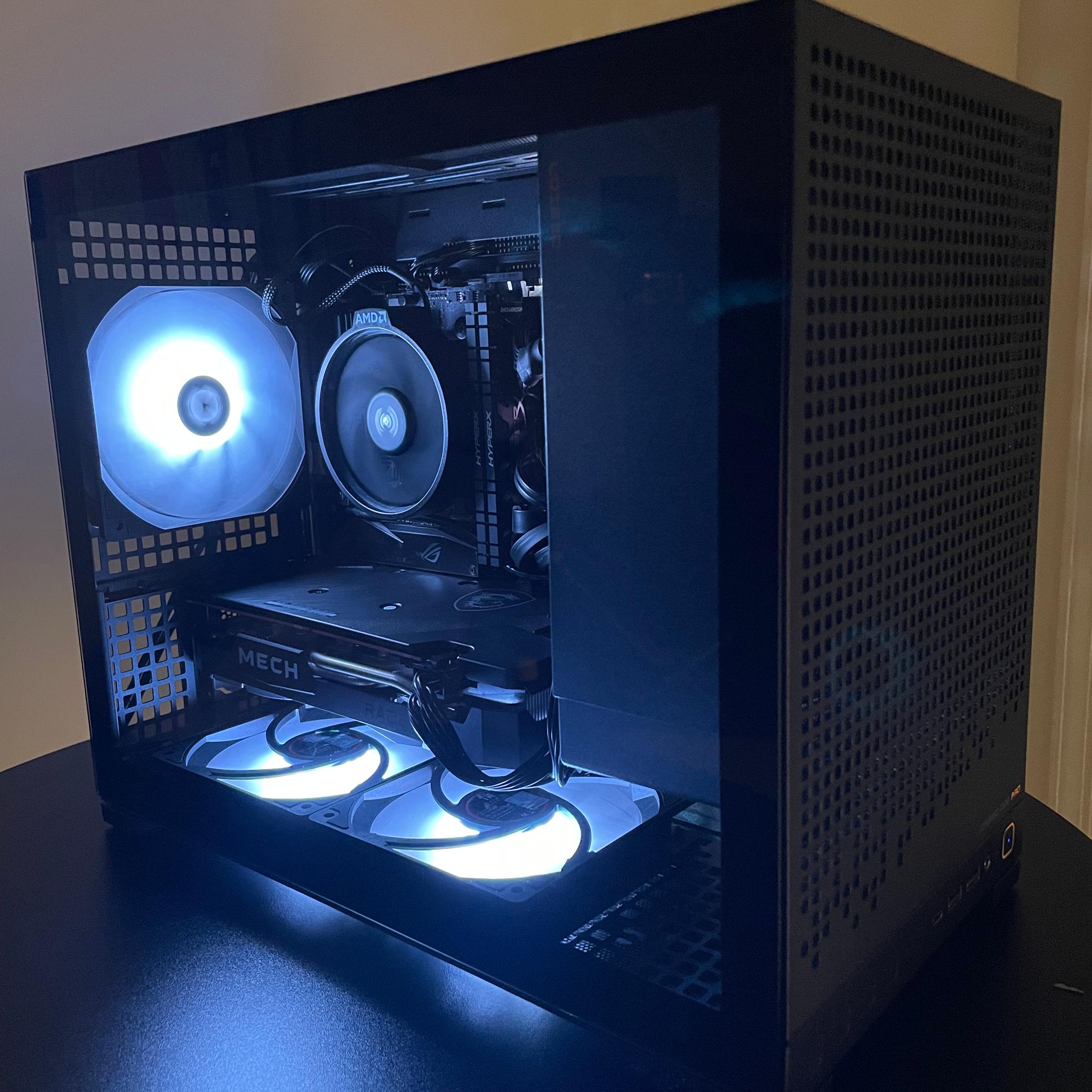 Small Form Factor Gaming PC | RX 6600XT + Ryzen 5 5500 | 16GB RAM | ~1TB SSD