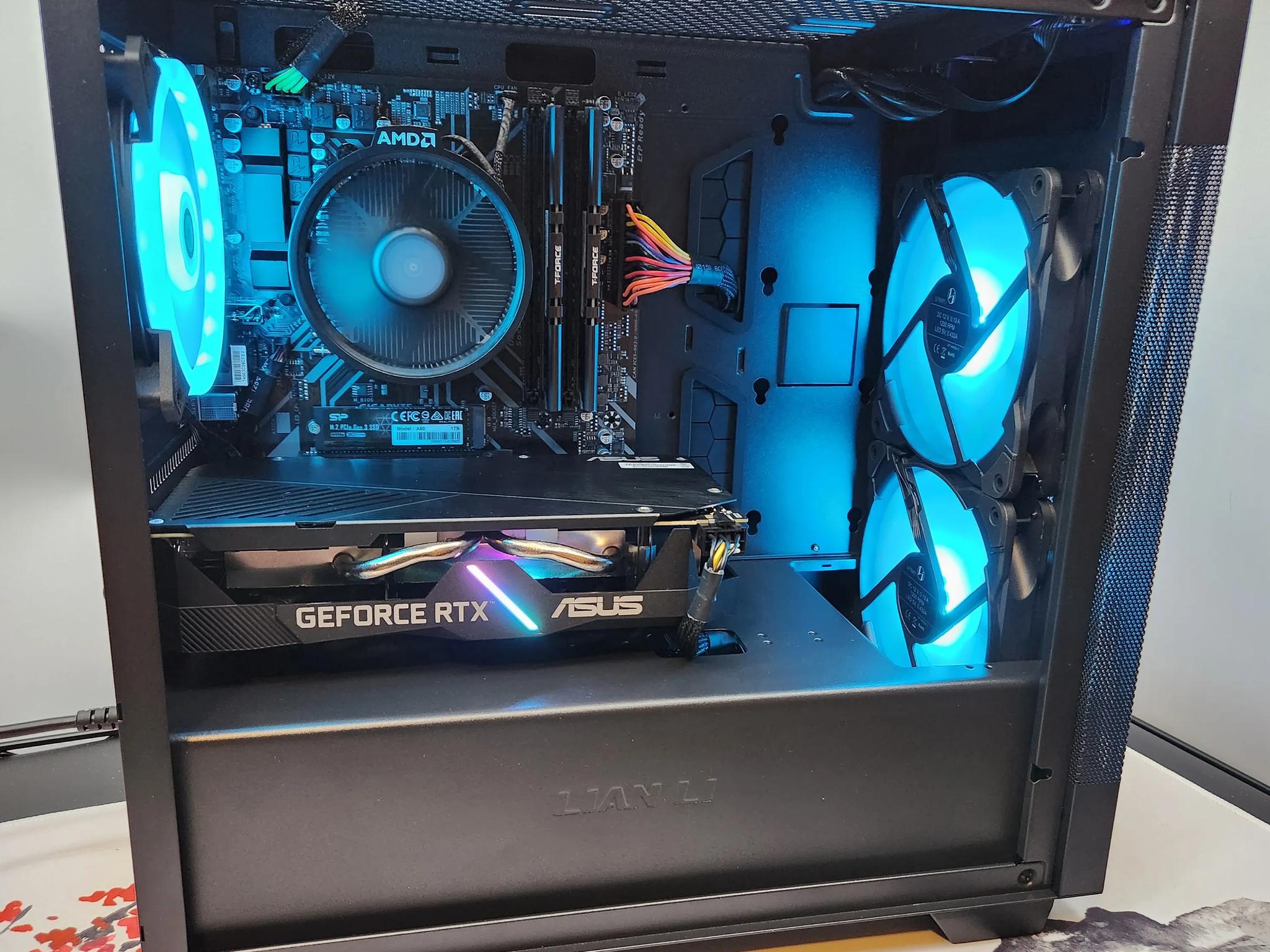 LIMITED TIME DEAL! "Mini MESH" Gaming PC Ryzen 5 3600x/16GB DDR4/1TB SSD / RTX 2060 6GB