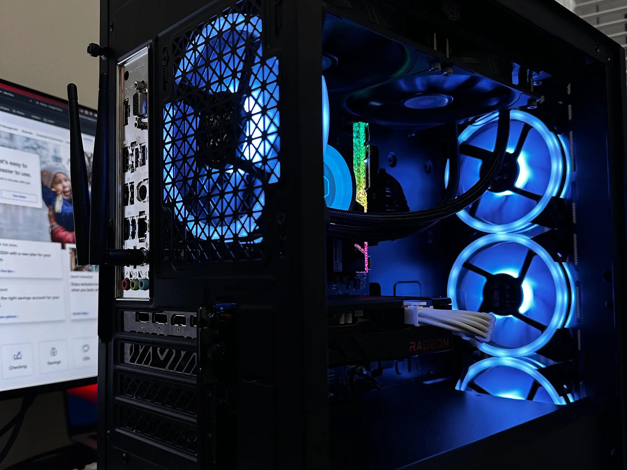 AMD 5600X/RX 6600 PC
