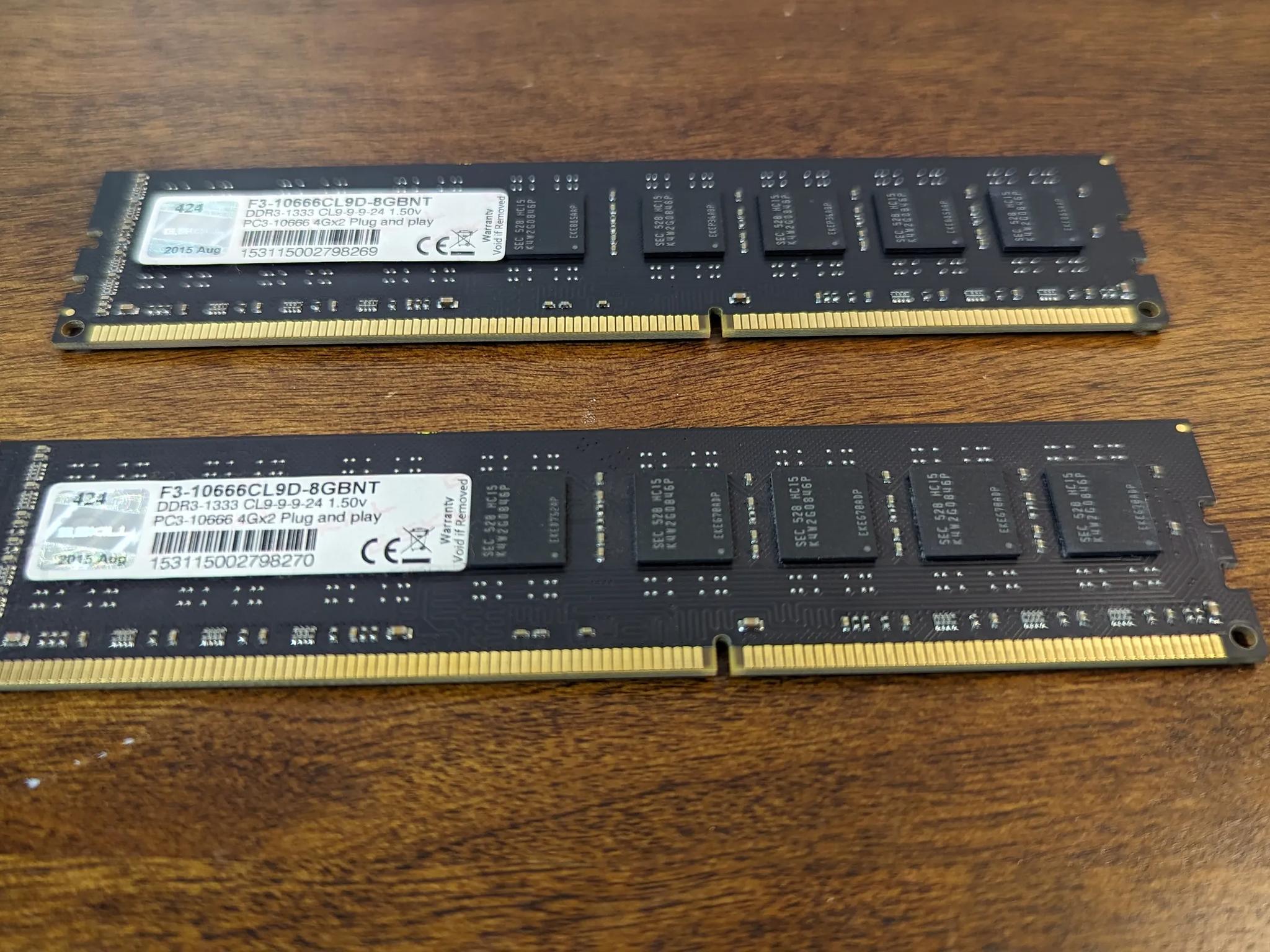 2x4GB DDR3 1333MHz DIMM G-Skill Ram (F310666CLD9D-8GBNT)