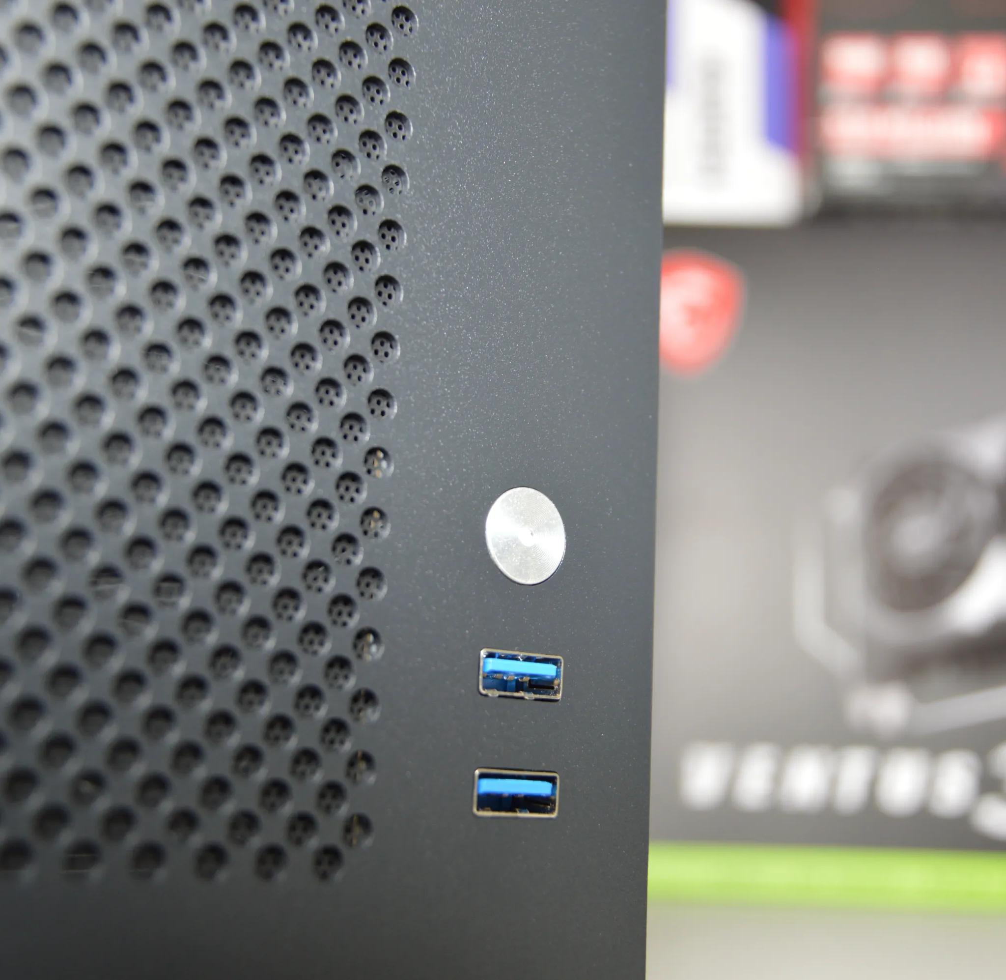 ⬛SFF⬛| RTX 3070 8GB | INTEL I5-10600KF | 32GB DDR4 RAM | 1TB NVME SSD | Box o' Performance |