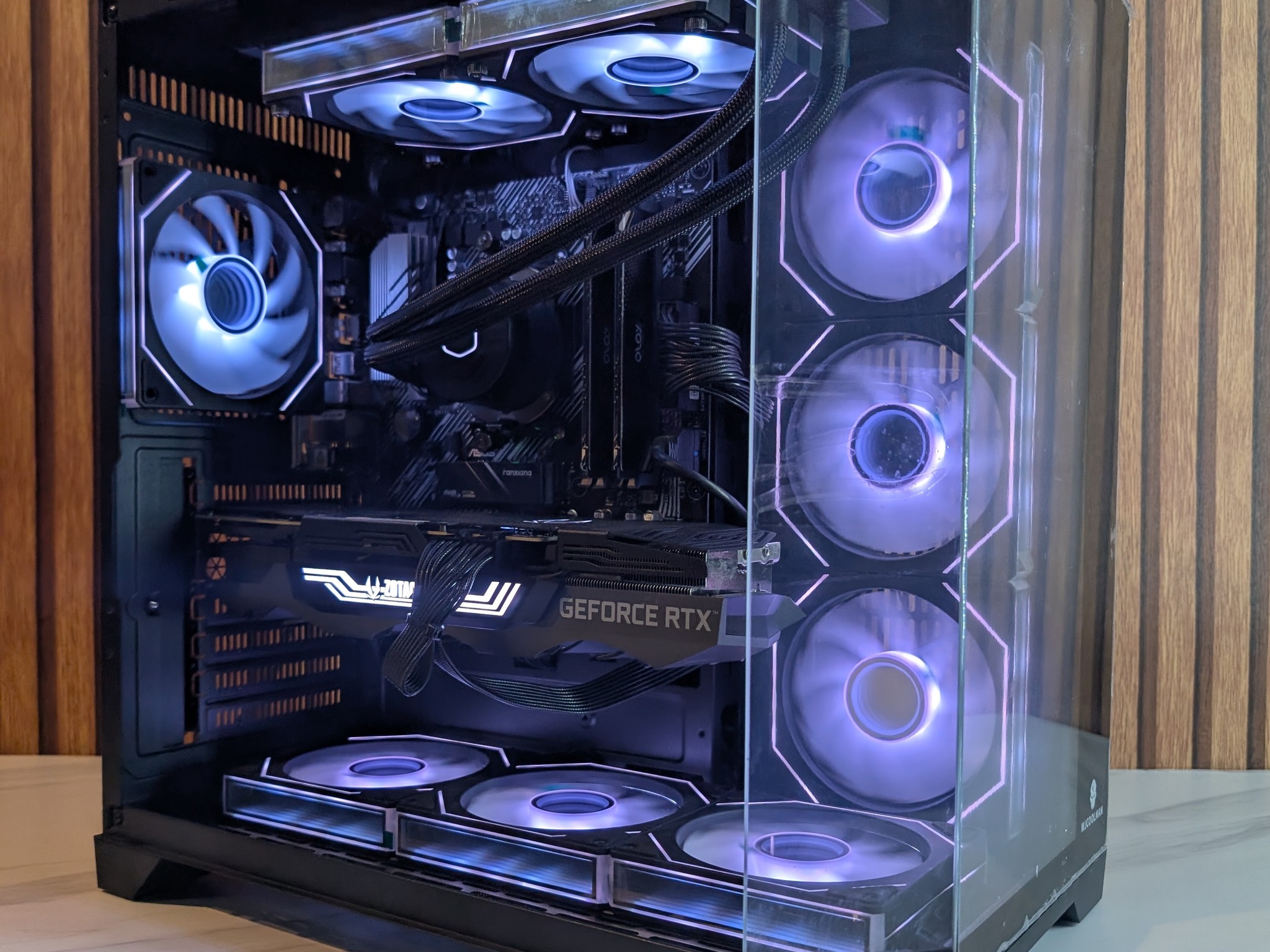 RTX 3080 | RYZEN 5 5600G | 1TB NVME | 240MM AIO | 16GB DDR4