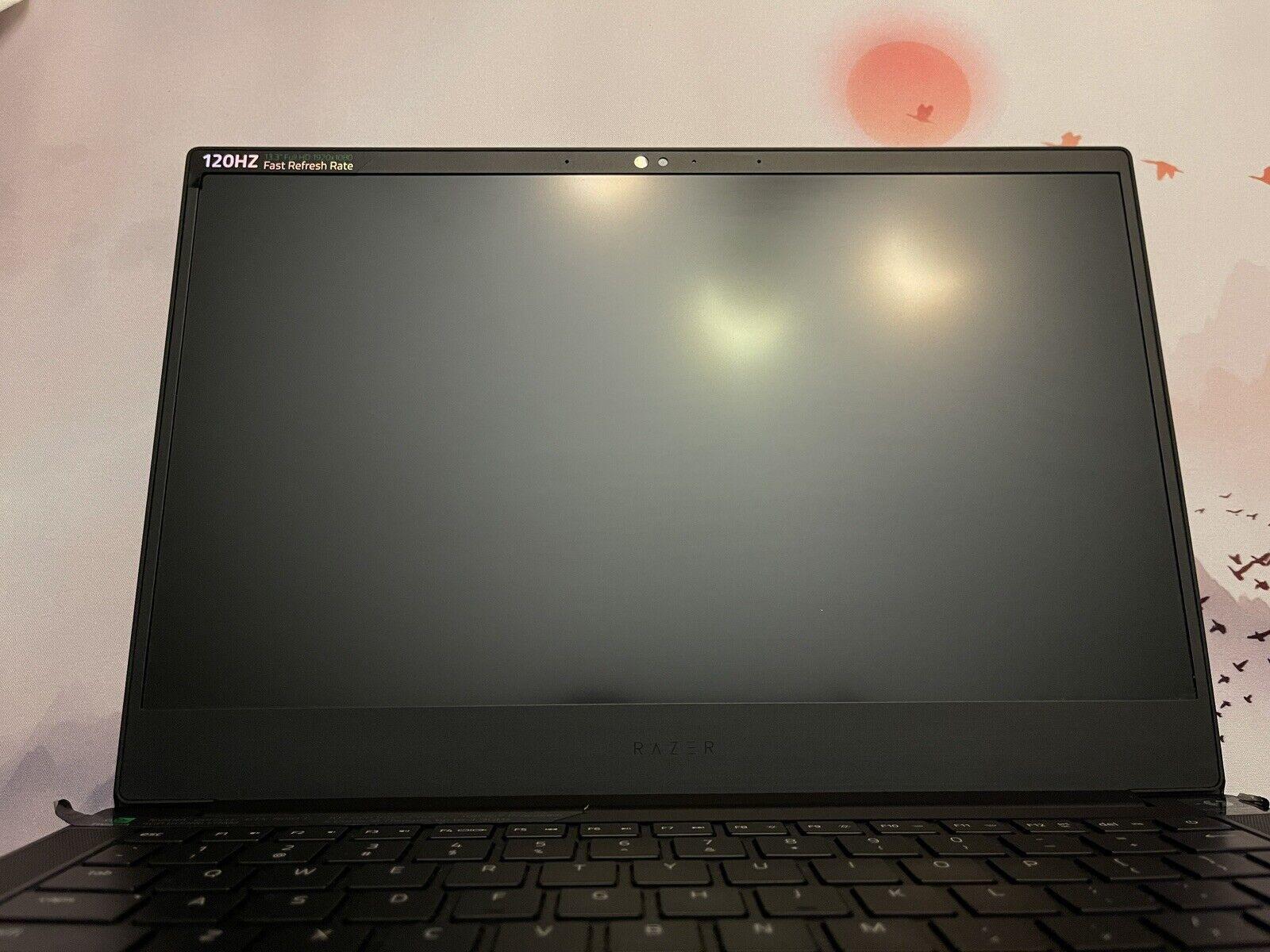 Razer Blade Stealth 13 2020 Ultralight Laptop w/ Basilisk Ultimate Mouse & Blackshark Headset & Mat