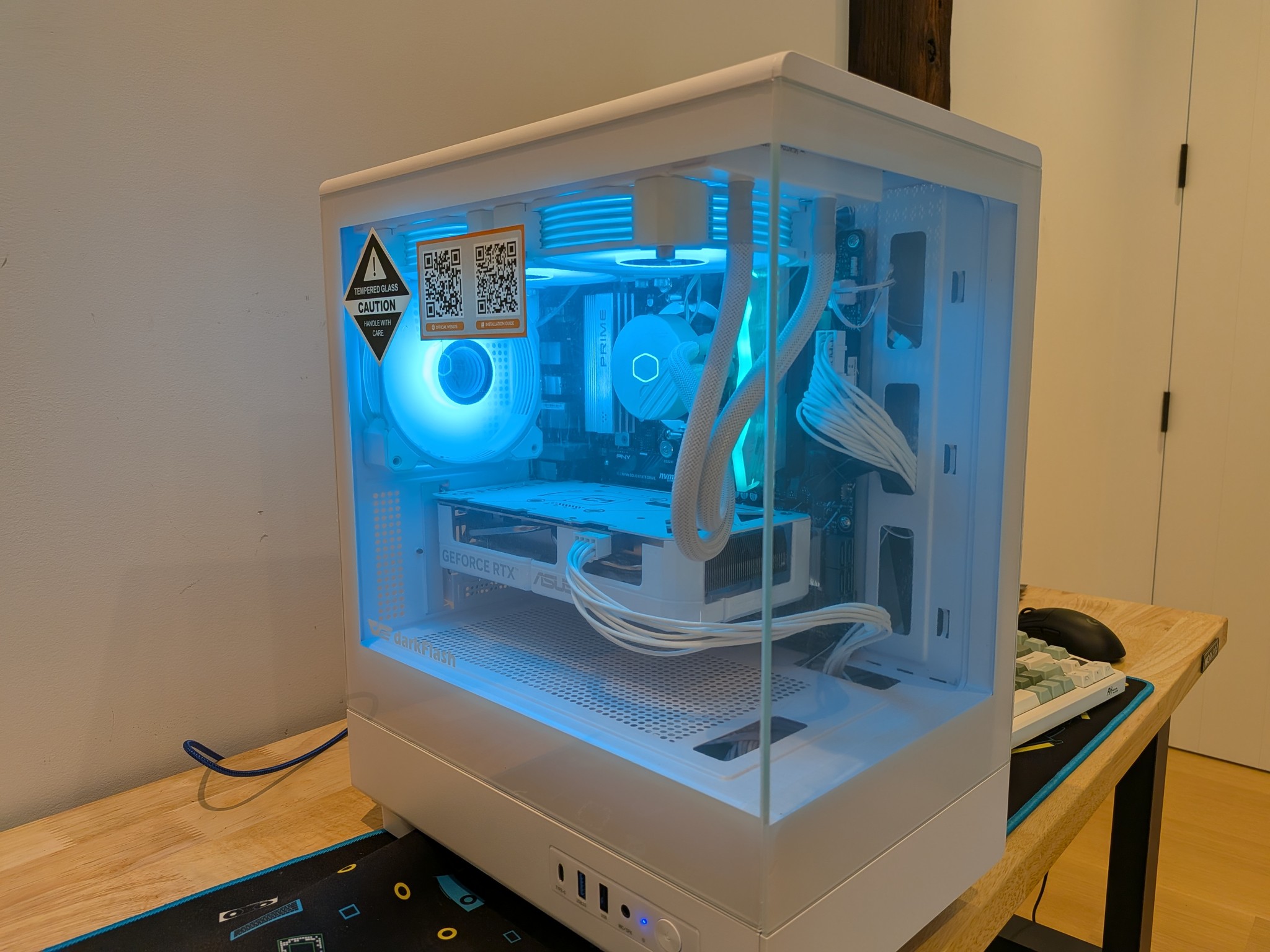 1080p AM5 Starter - RTX 5060, Ryzen 5 7600X, 16 GB DDR5 RAM, 1 TB NVME, RGB, Liquid Cooled