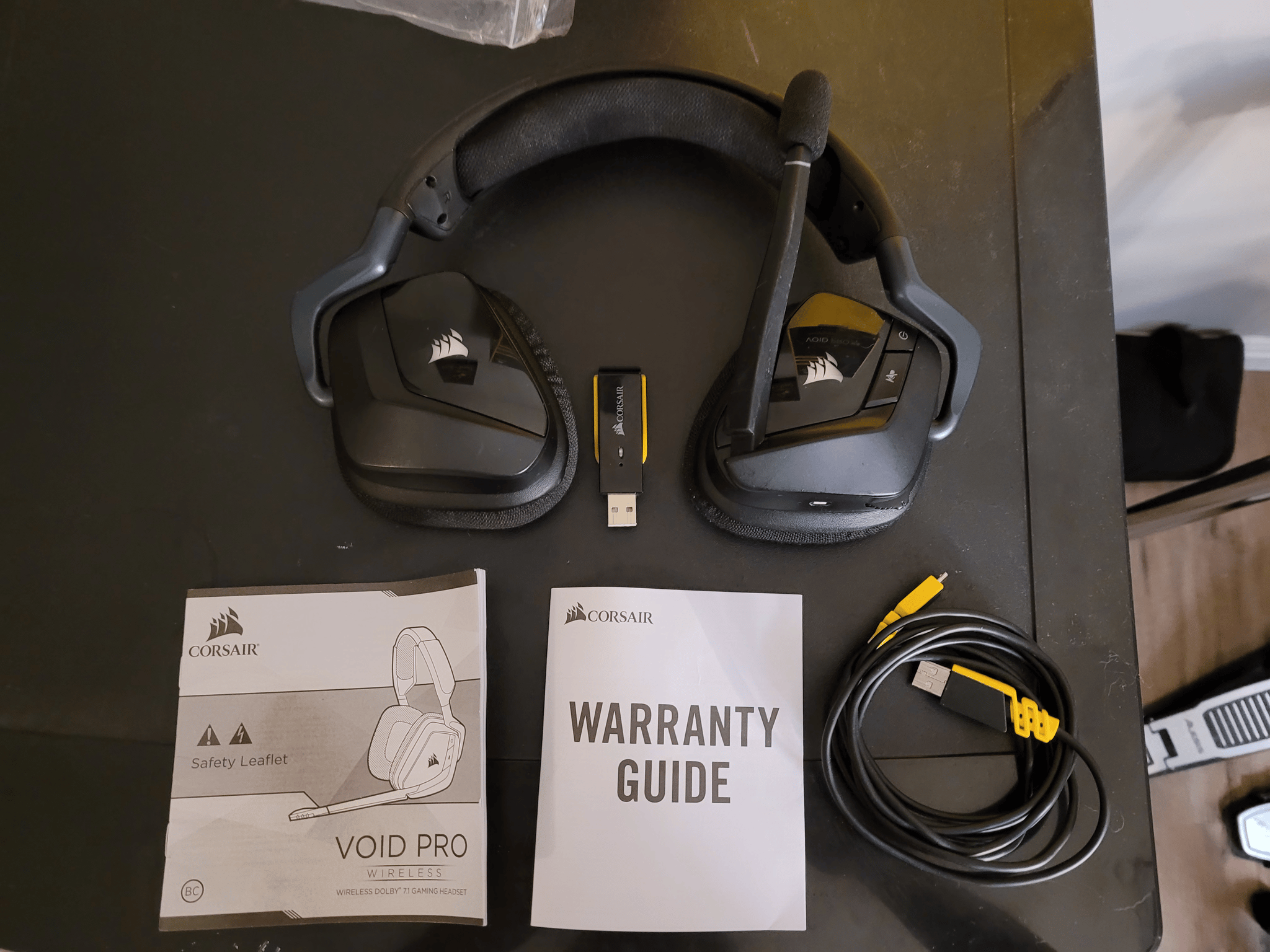 Corsair Void Pro RGB Wireless Gaming Headset