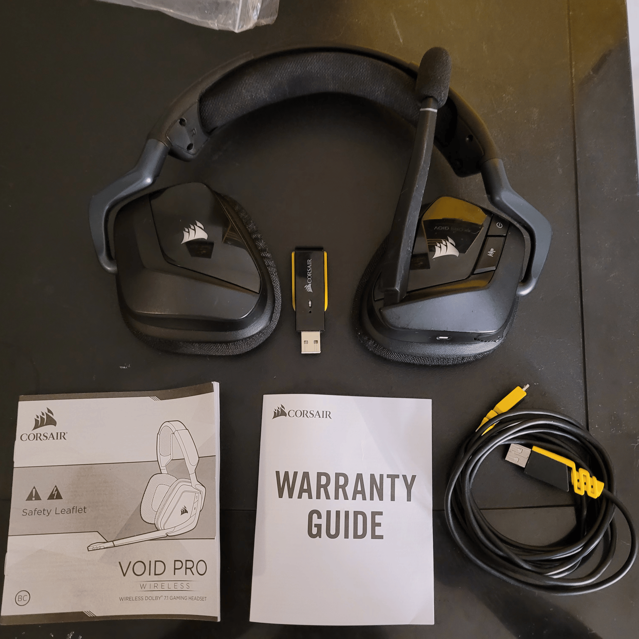 Corsair Void Pro RGB Wireless Gaming Headset