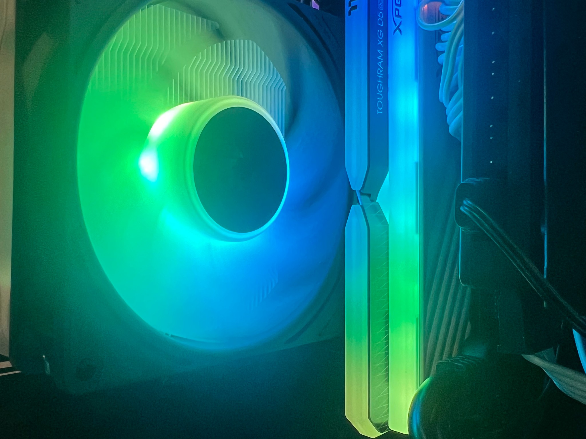 "The Import Job" Ryzen 7 7800x3d, RTX 4070 Ti, 32gb, WiFi 6E, gaming pc-READ FULL DESCRIPTION-