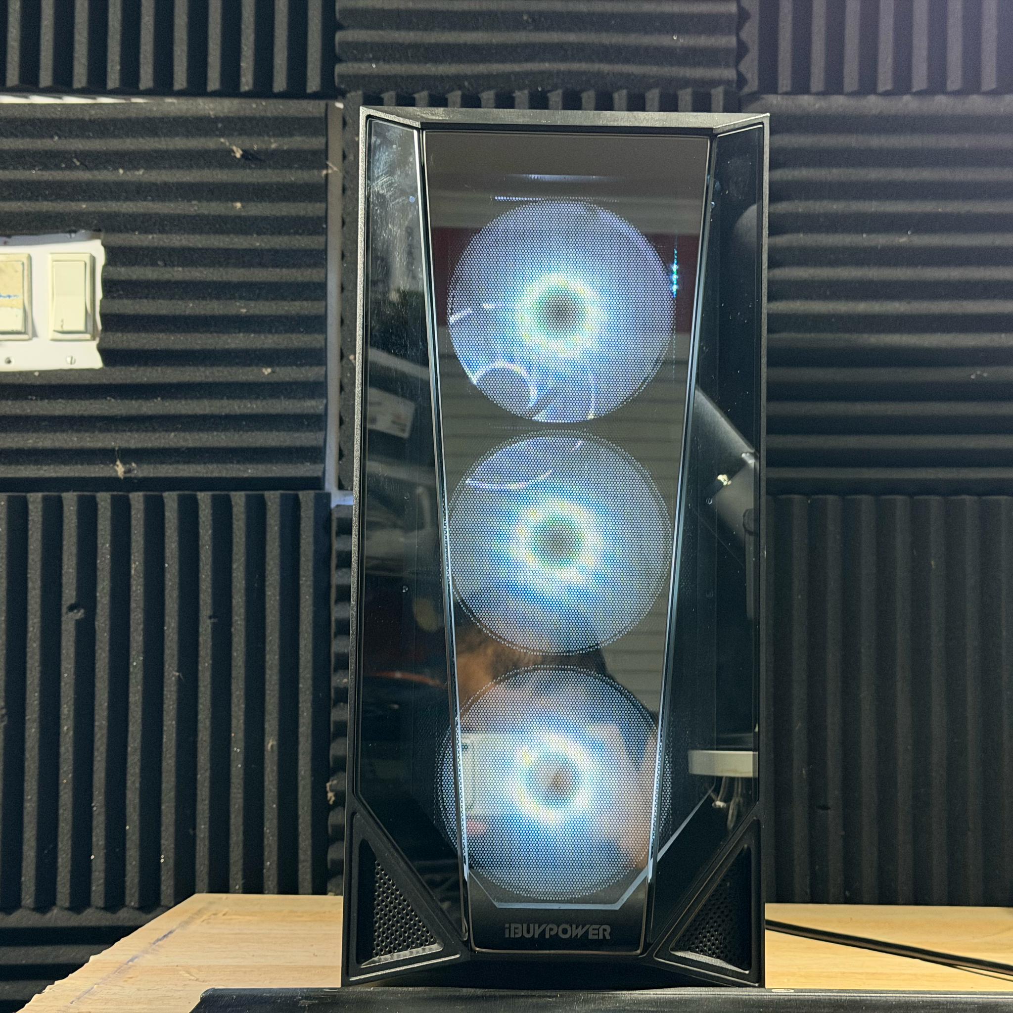 i5 10400F | RTX 3050 8GB | 16GB DDR4 | 240GB SSD + 1TB HDD