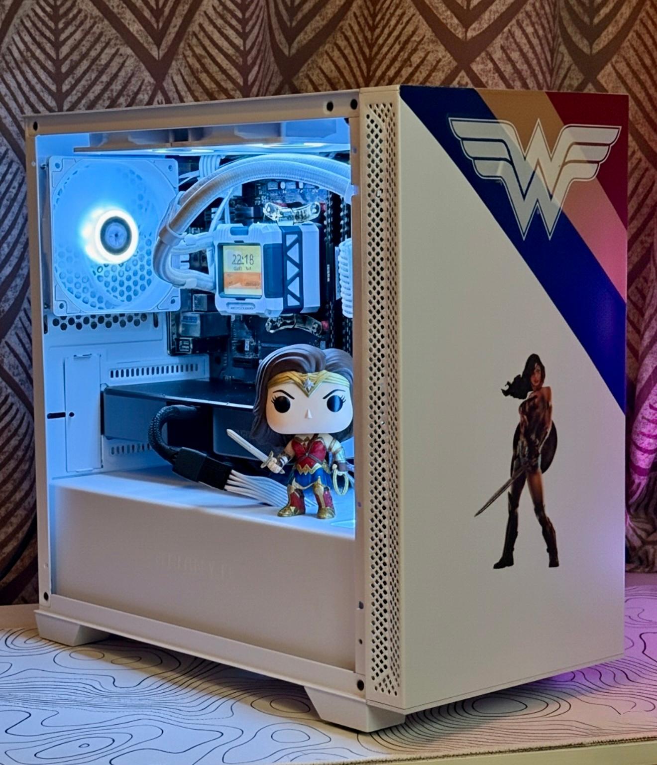 Wonder Woman | Ryzen 5 5600 + RTX 3070 + FREE PS4!