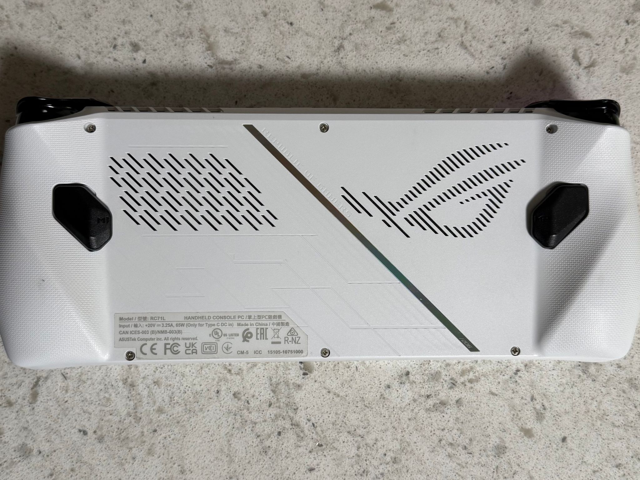 Asus ROG Ally Z1 Extreme