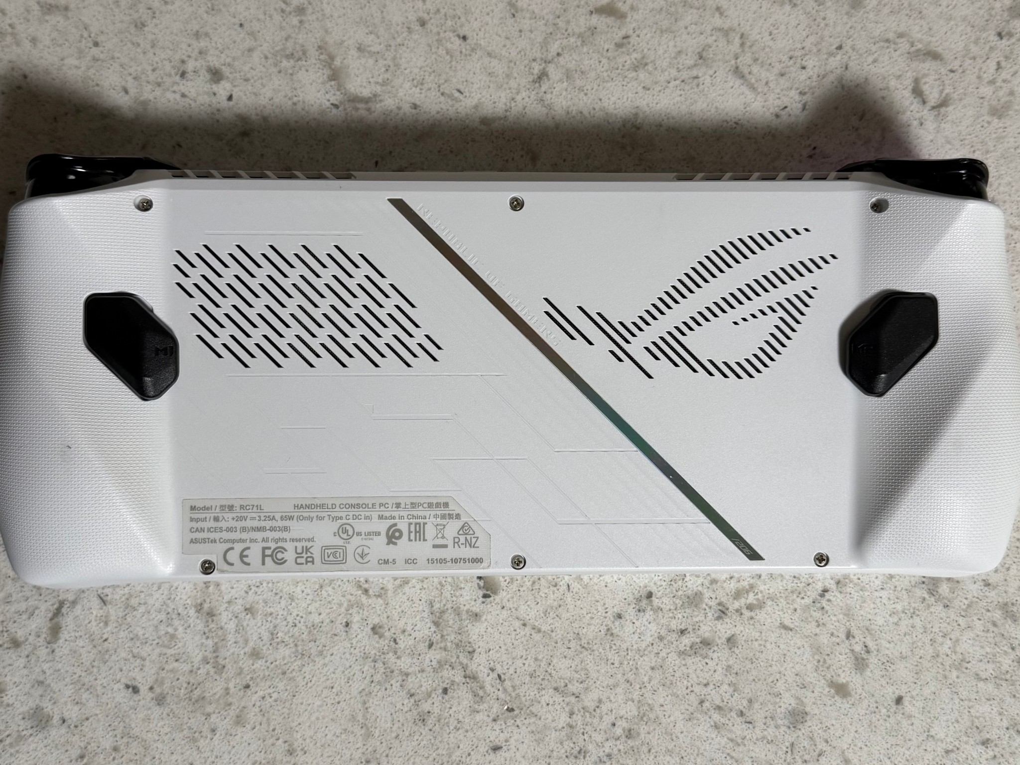 Asus ROG Ally Z1 Extreme