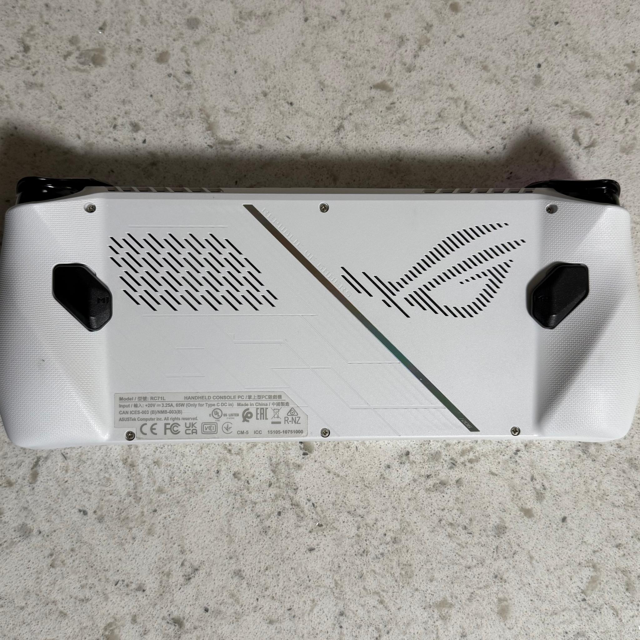 Asus ROG Ally Z1 Extreme