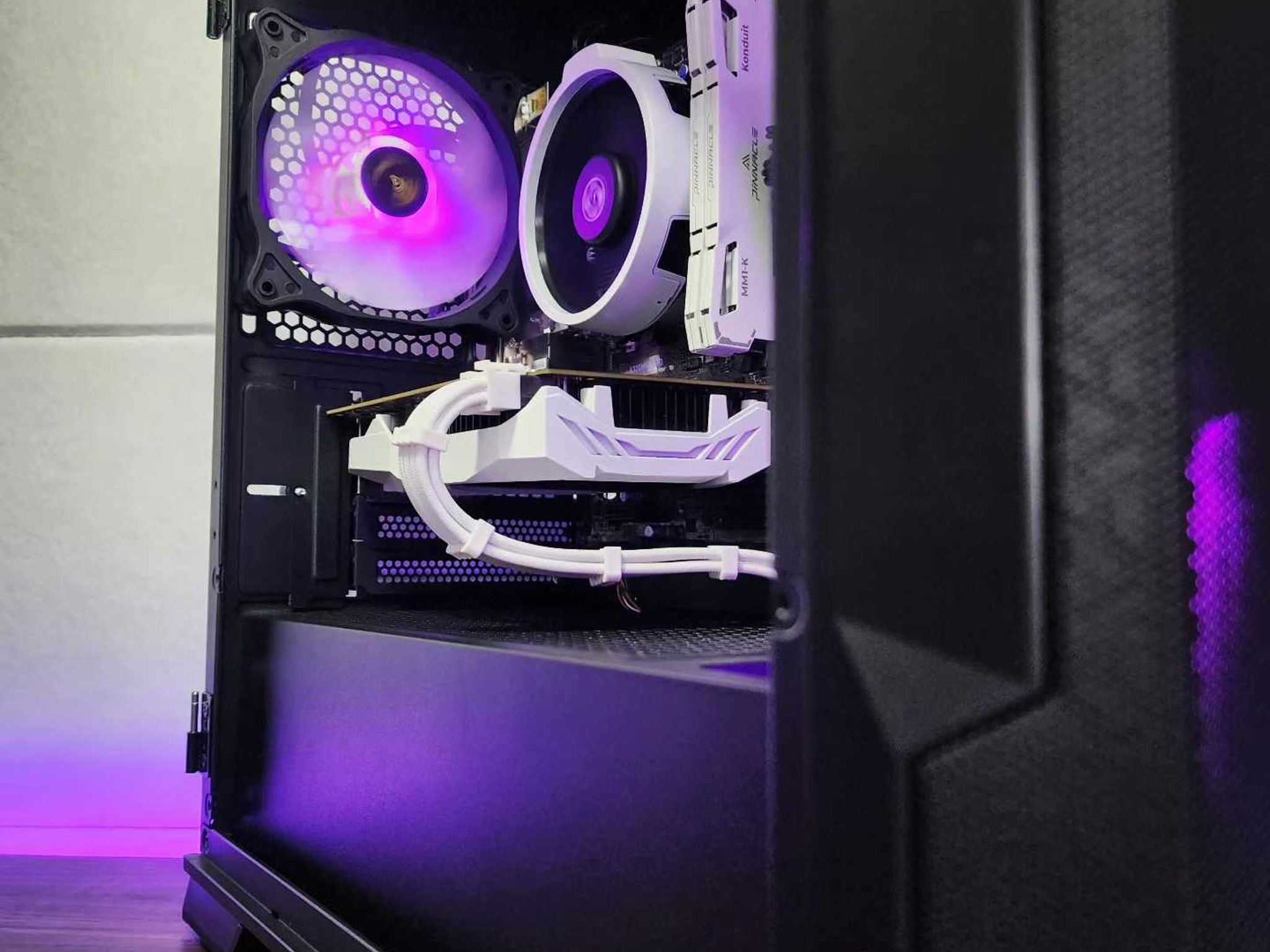 💜🤍💜 GTX 1660 Ti // Ryzen 5 1600AF // 16GB 3600MHz // 1TB SSD