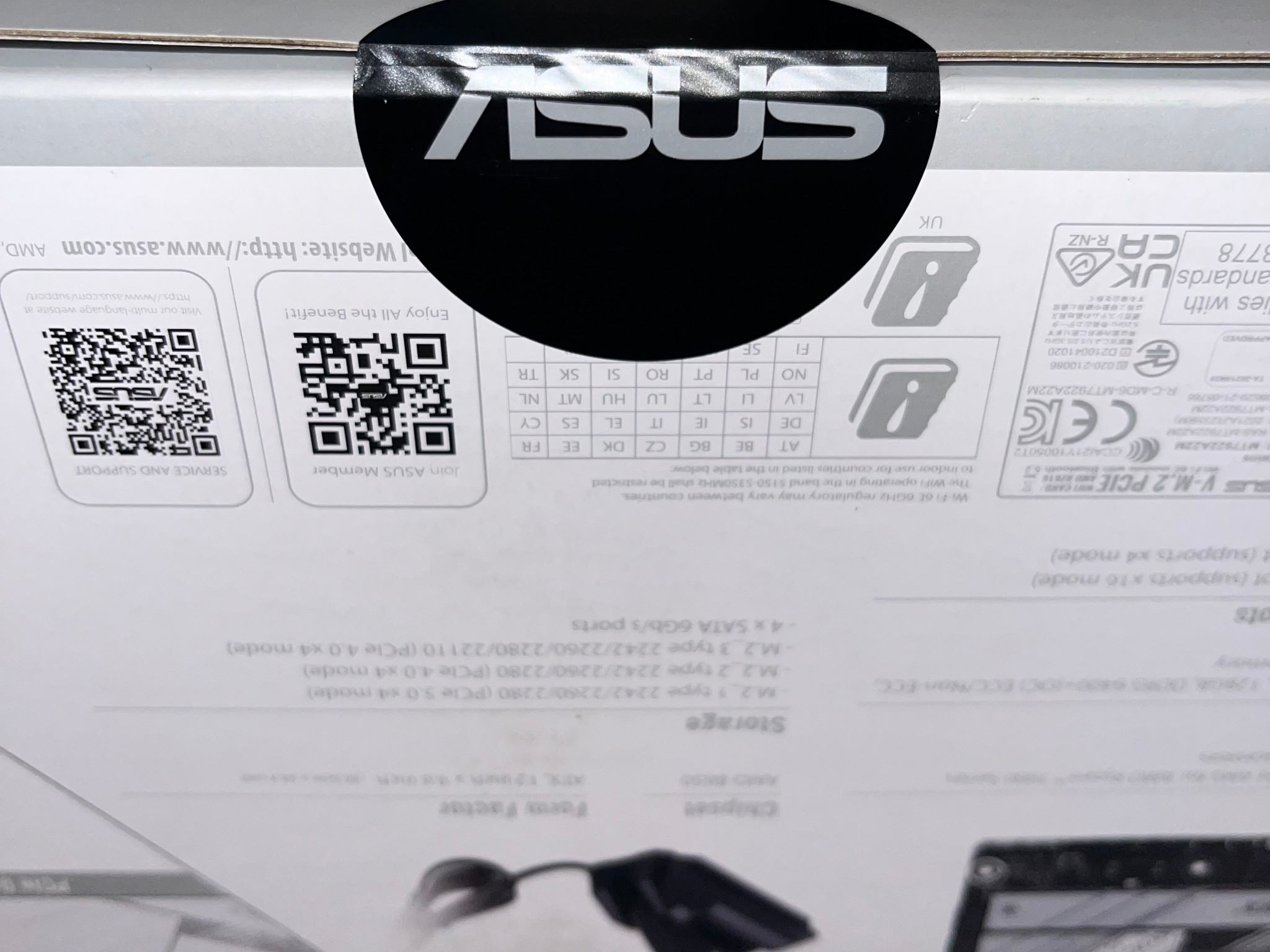 ASUS ROG STRIX B650-A GAMING WIFI (Socket AM5) AMD B650 ATX DDR5 Wi-Fi 6E AURA