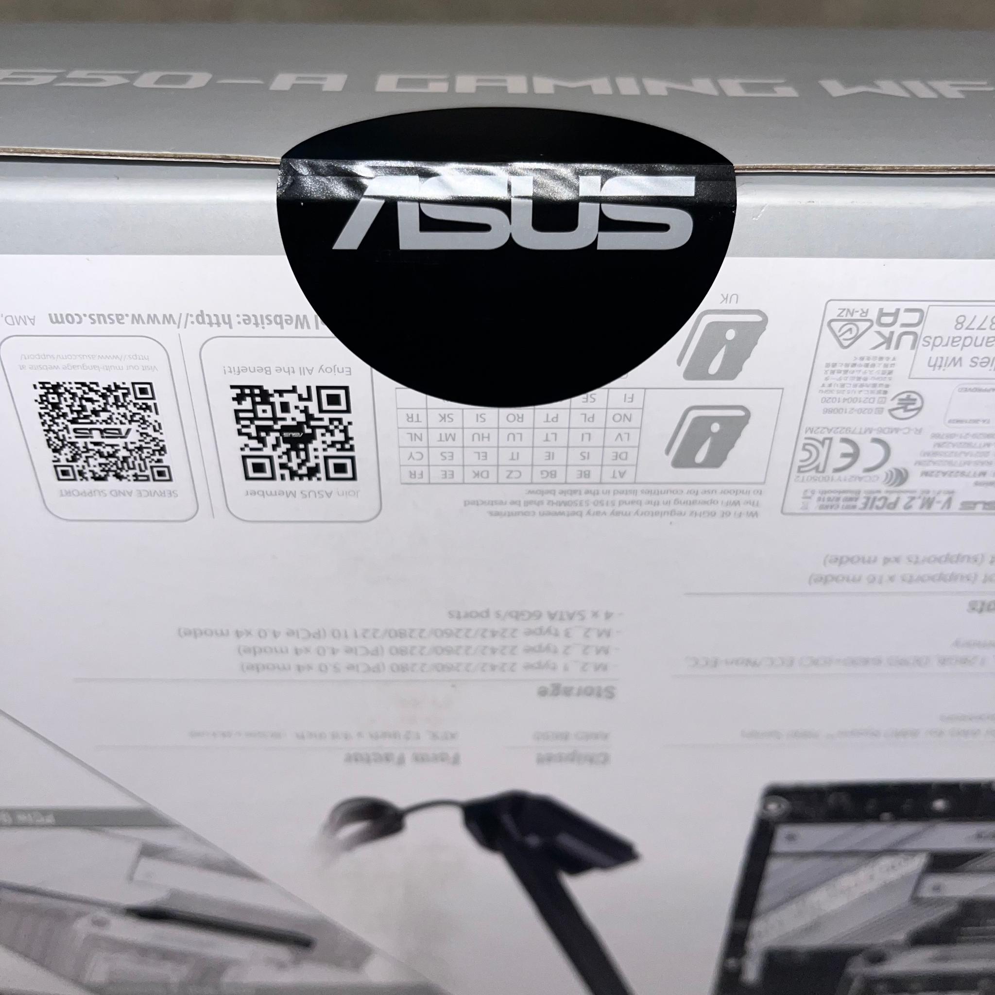 ASUS ROG STRIX B650-A GAMING WIFI (Socket AM5) AMD B650 ATX DDR5 Wi-Fi 6E AURA