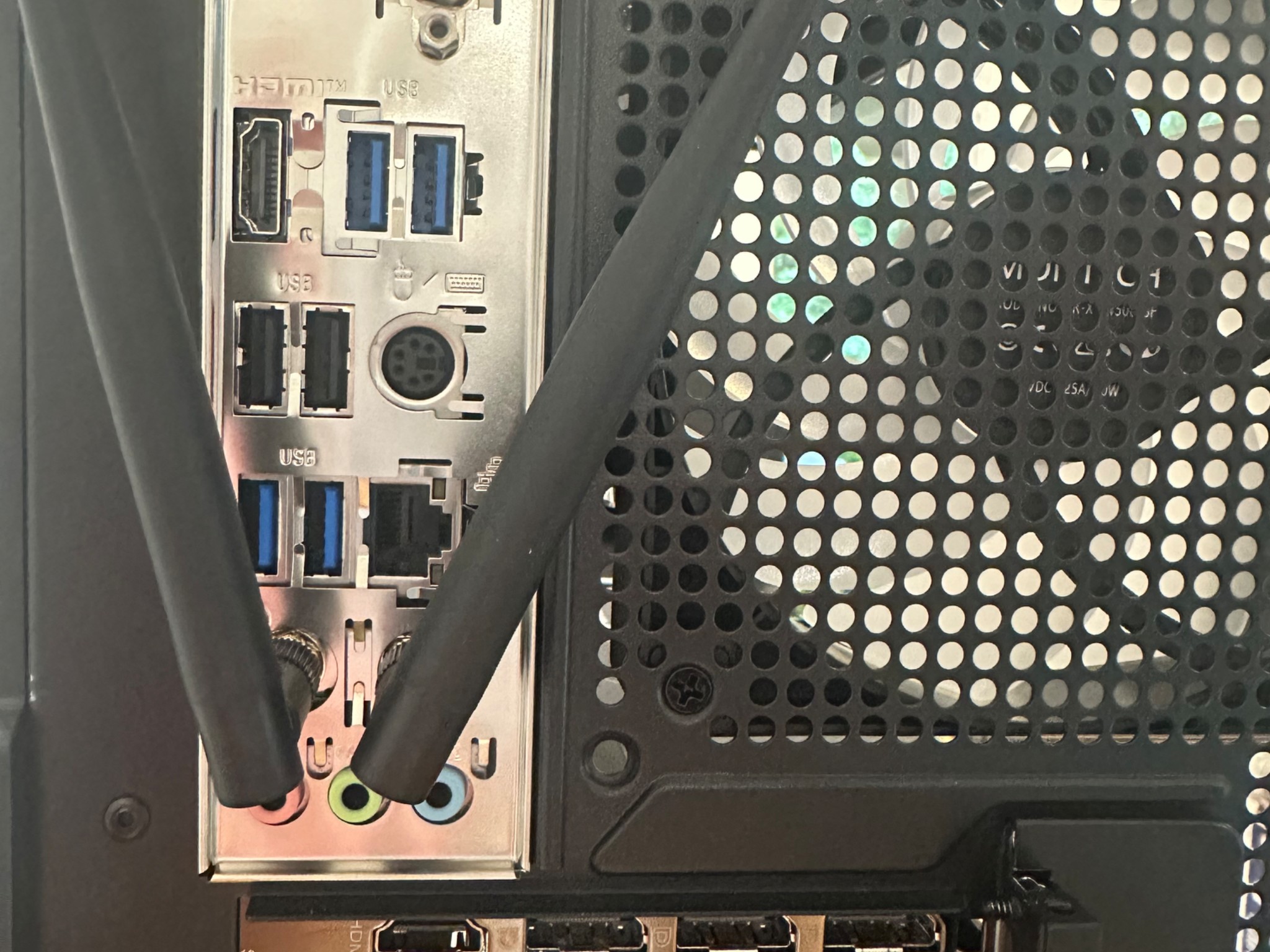 RTX 4060 | RYZEN 5 5600X | 16GB RAM | 1TB SSD | WIFI | Windows 11