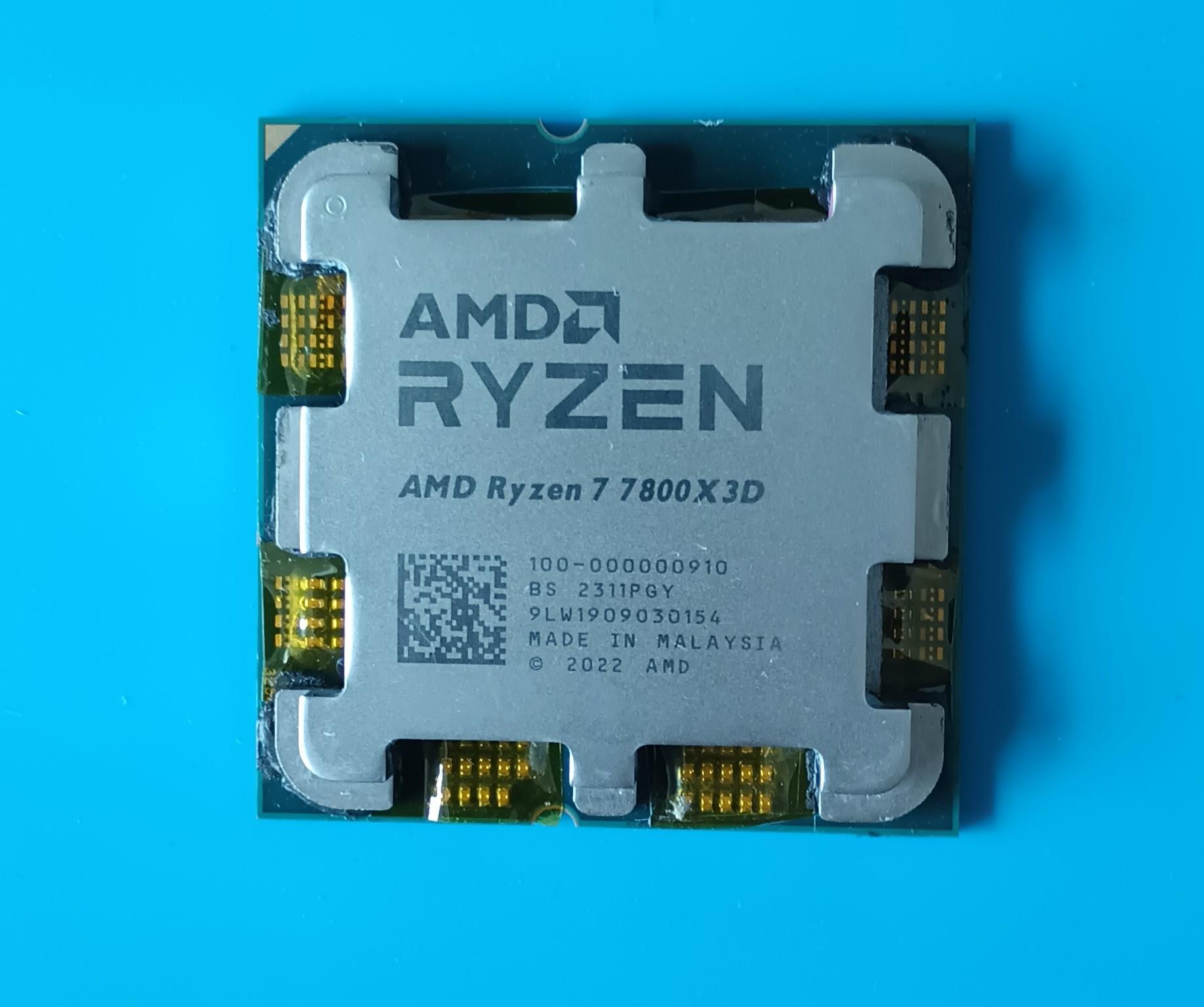AMD Ryzen 7 7800X3D *see description*
