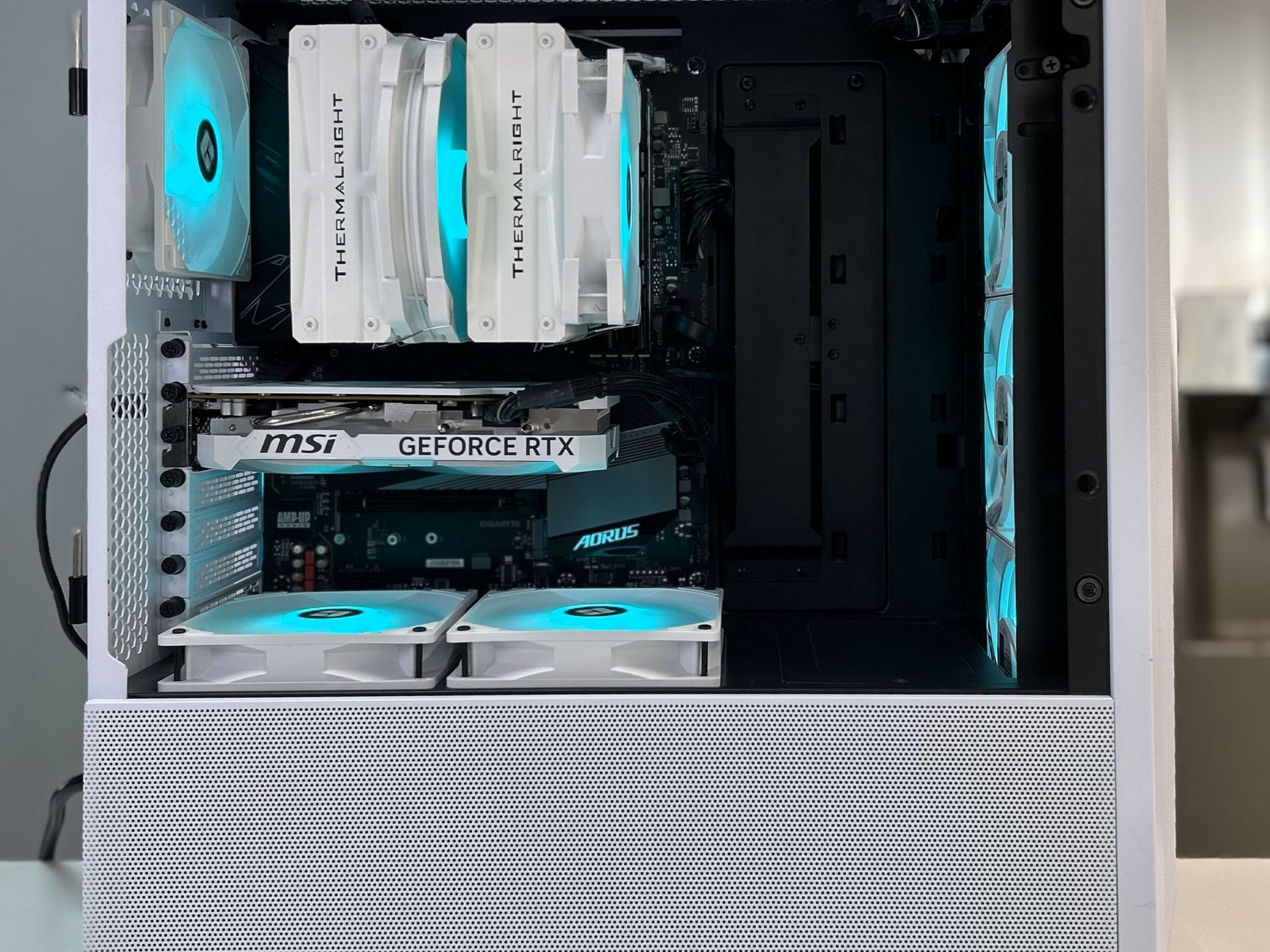 Solid 1080p/1440p Gaming PC - RTX 4060 | Intel i7 10700K | 16GB RAM | 1TB NVMe | Win 11 Pro | Wifi 6