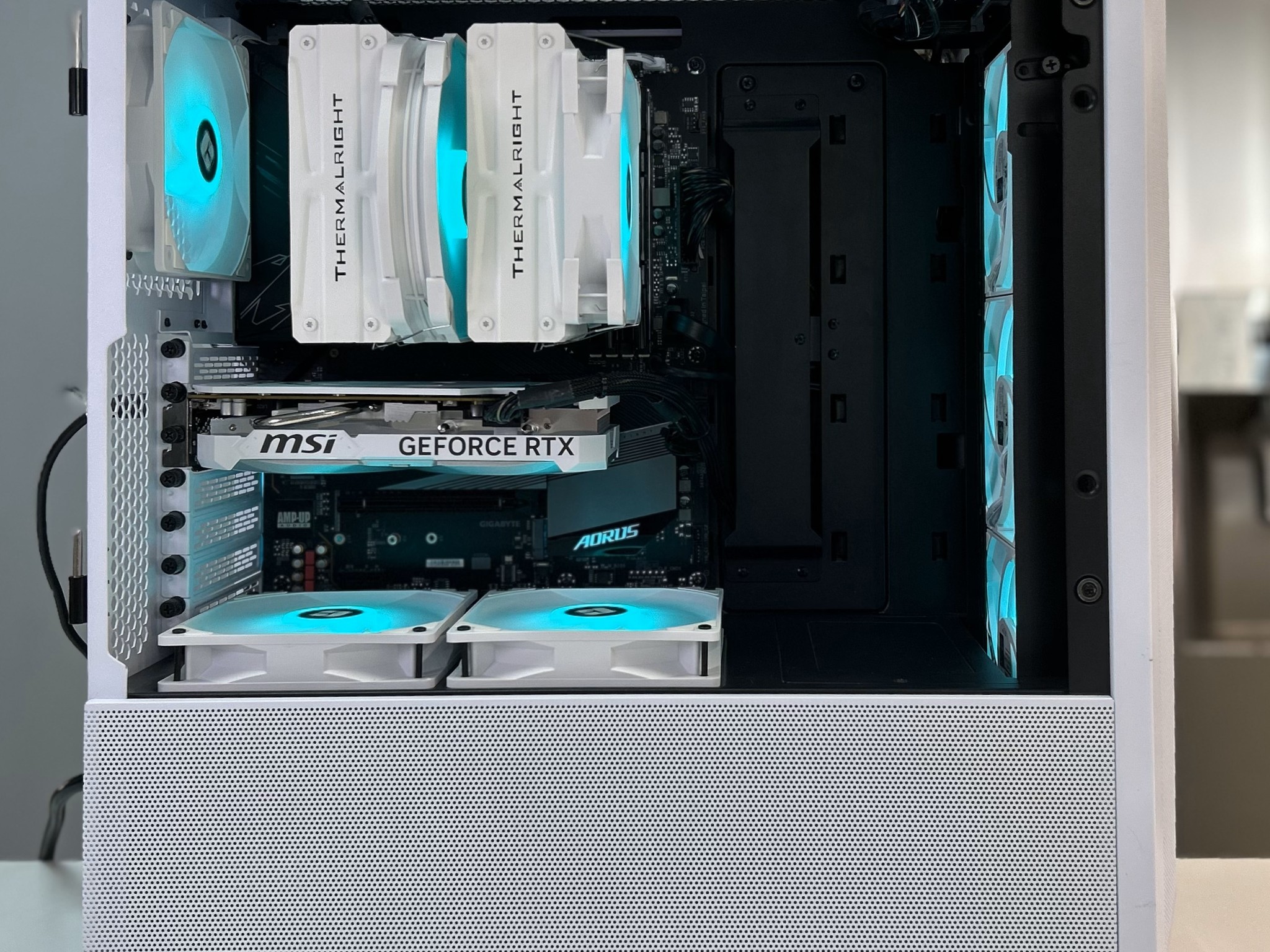 Solid 1080p/1440p Gaming PC - RTX 4060 | Intel i7 10700K | 16GB RAM | 1TB NVMe | Win 11 Pro | Wifi 6