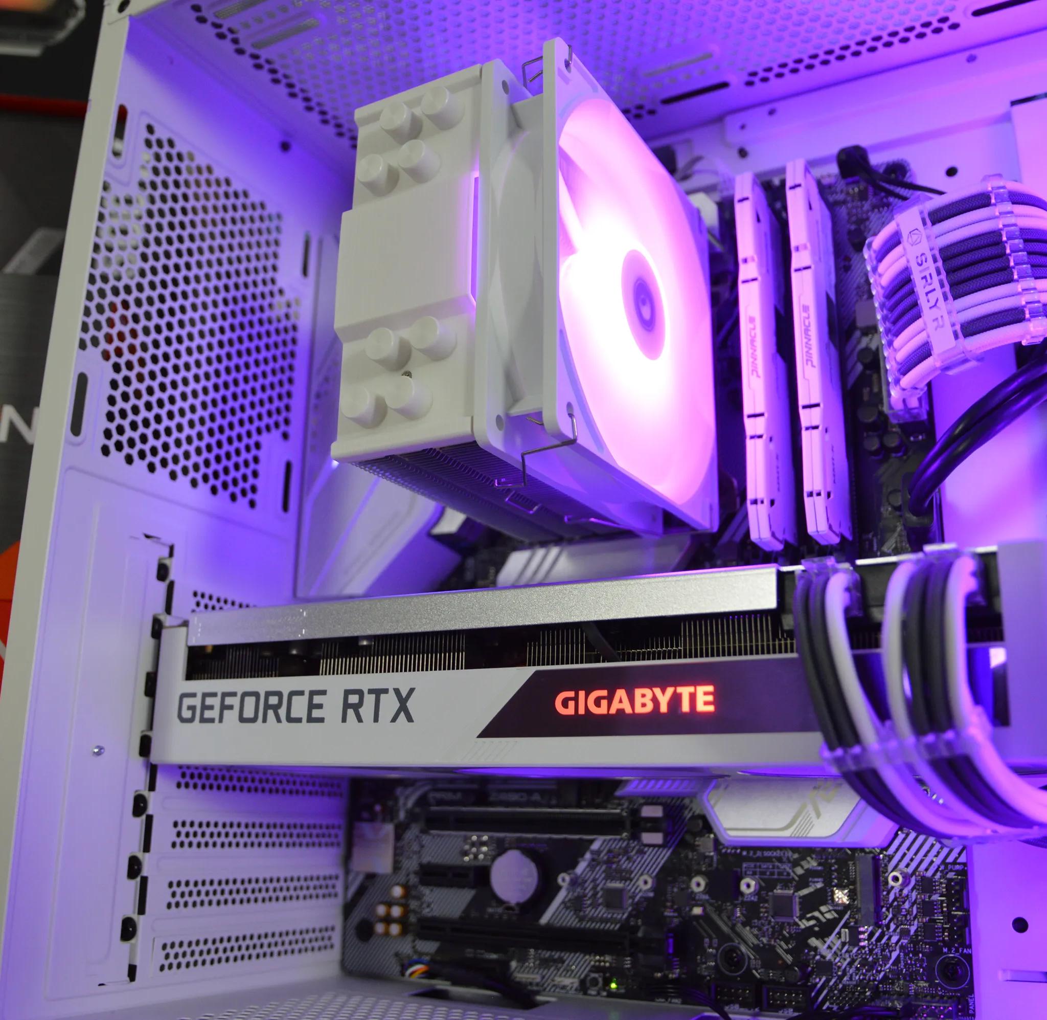 ⛈️🟣| RTX 3070 8GB| INTEL i5-10400 | 32 GB DDR4 RAM | 1TB NVME SSD | Lightning Cloud |