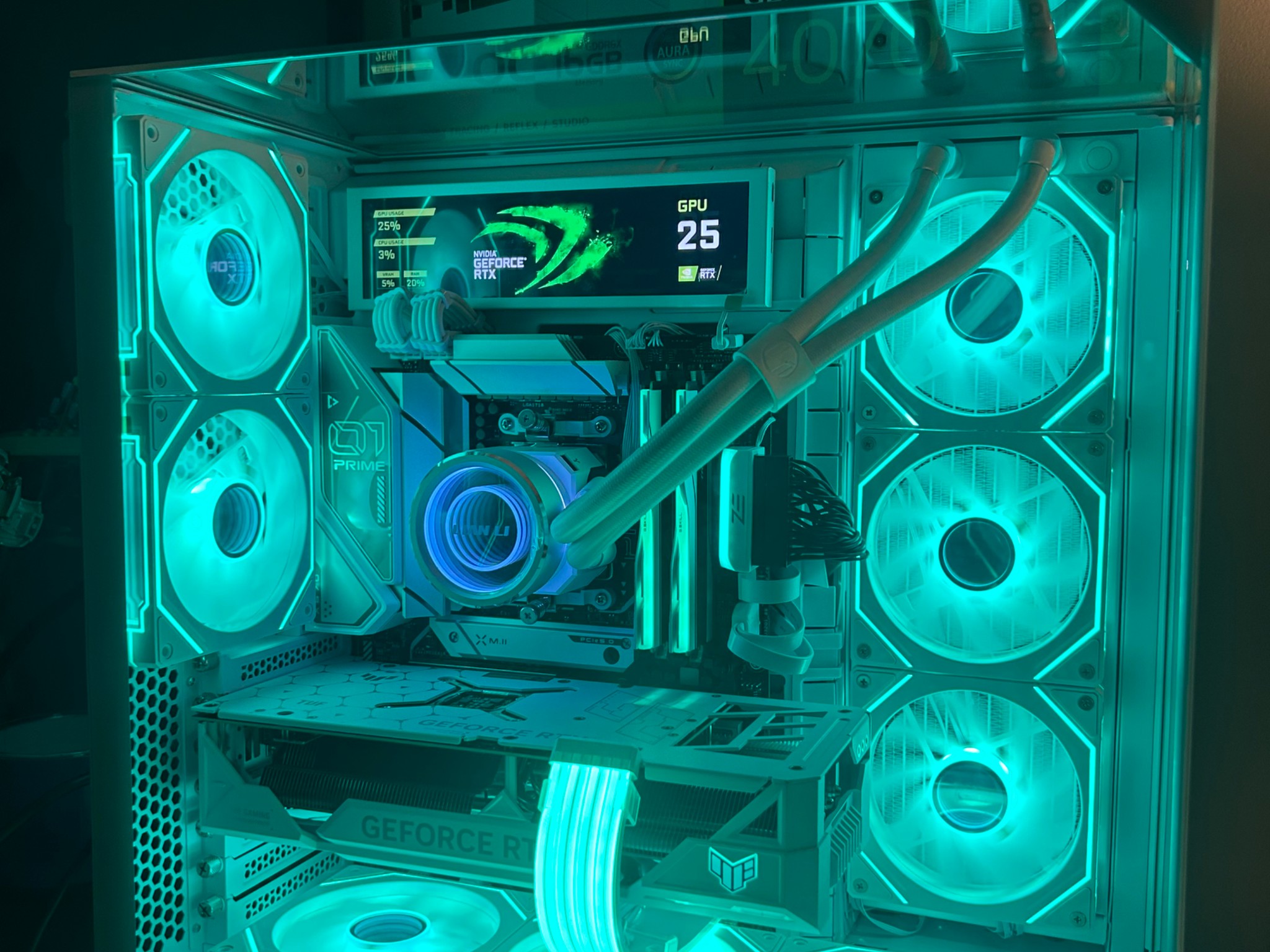 * 		4070 ti super, 7900x, 32GB ram, 2TB Nvme, lian li all white pc build