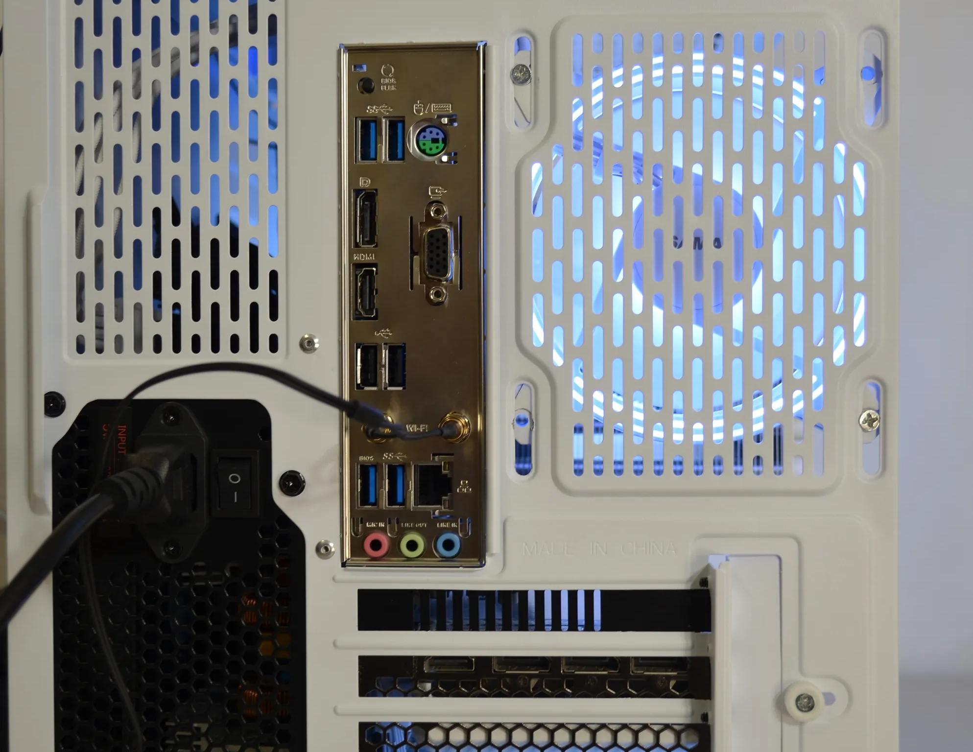 ⚪White Out⚪ RTX 3060ti | Ryzen 5 5500 | 1tb NVMe | Windows 11 FULLY ACTIVATED