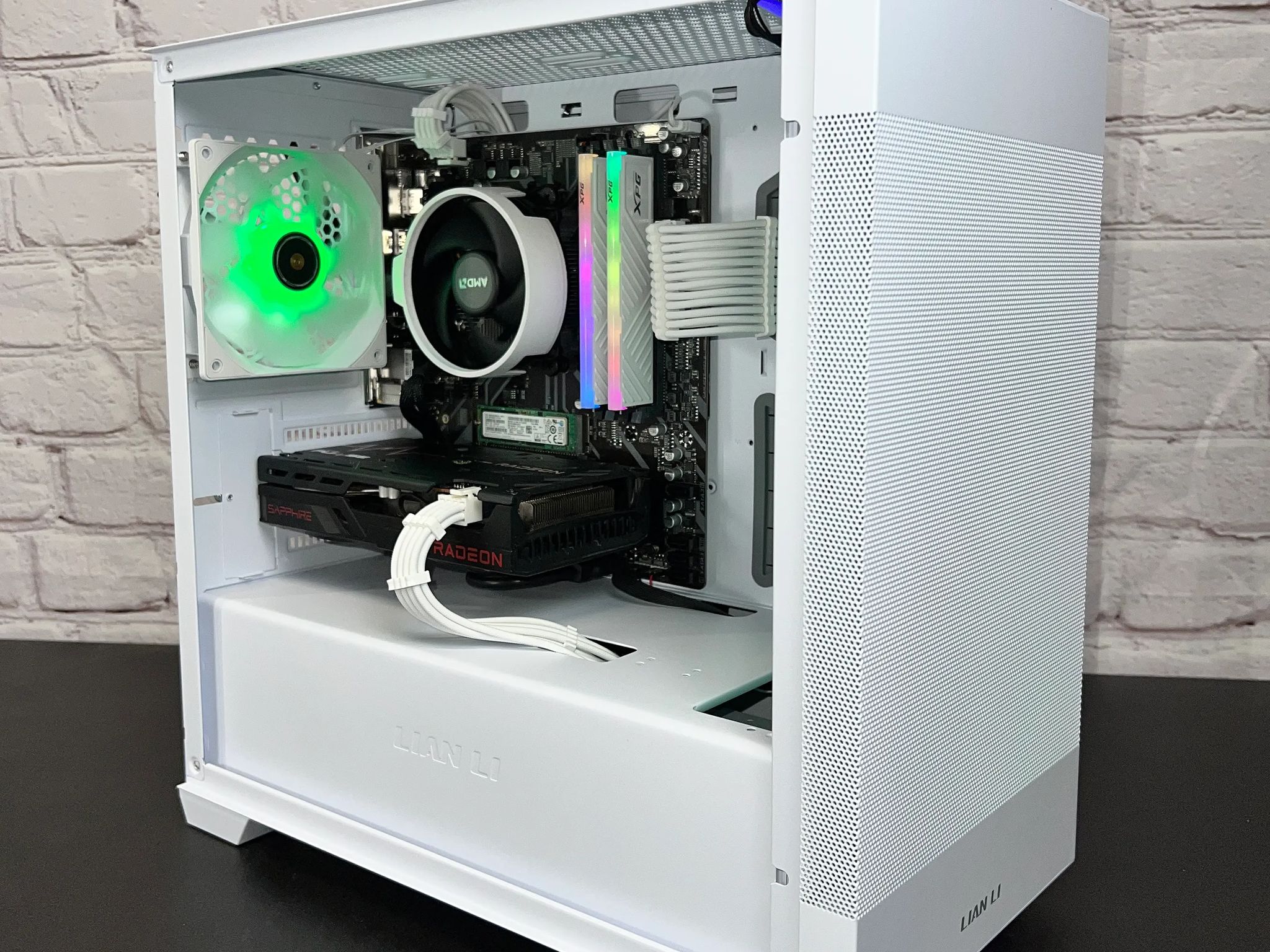 Ryzen 5 3600 RX 6600 16GB RAM 1TB M.2 Wifi 5 Bluetooth Window 10 Gaming PC