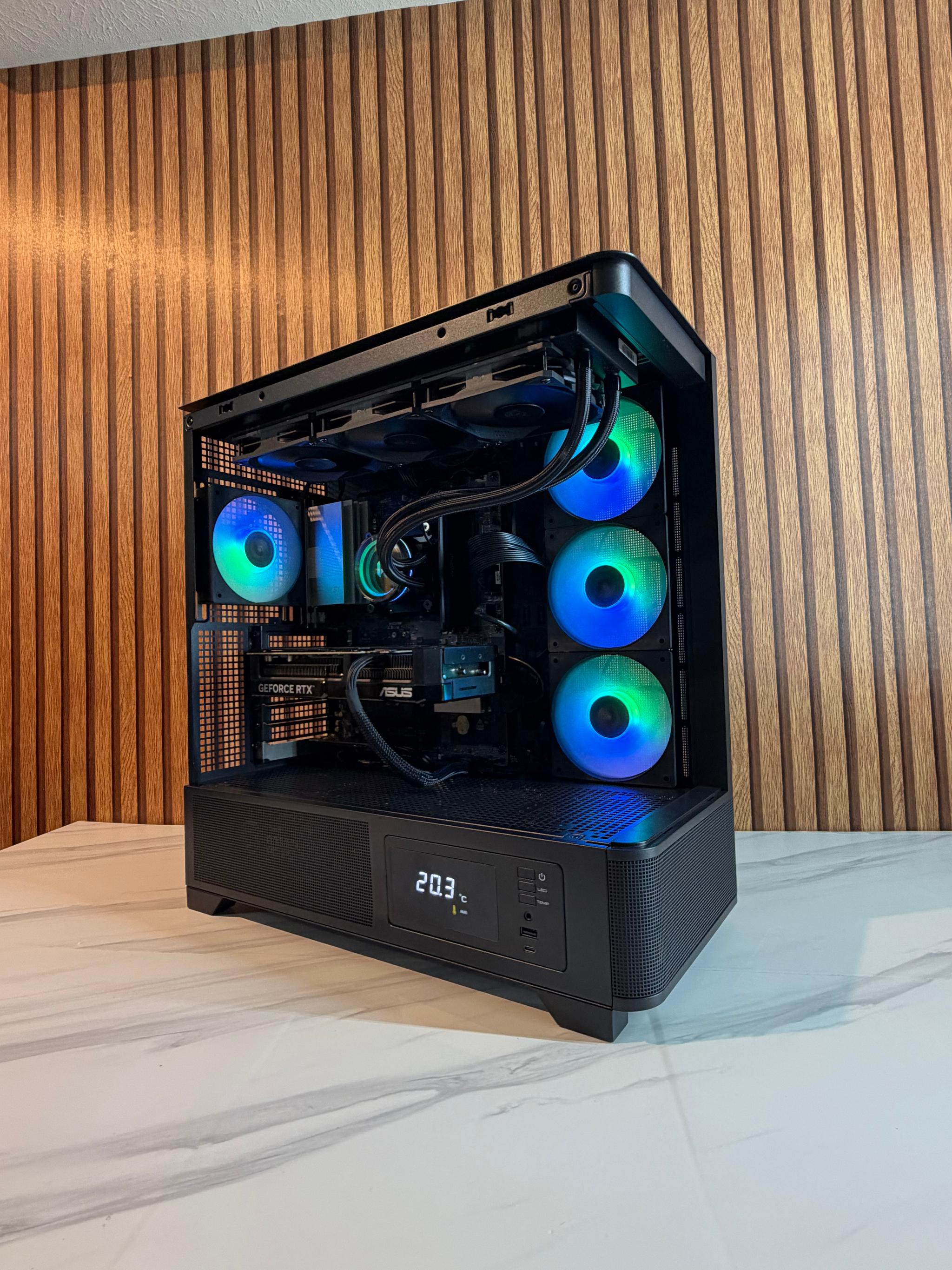 RTX 5070 | RYZEN 5 7500F | 16GB DDR5 | 750W PSU | 1TB SSD | 360MM