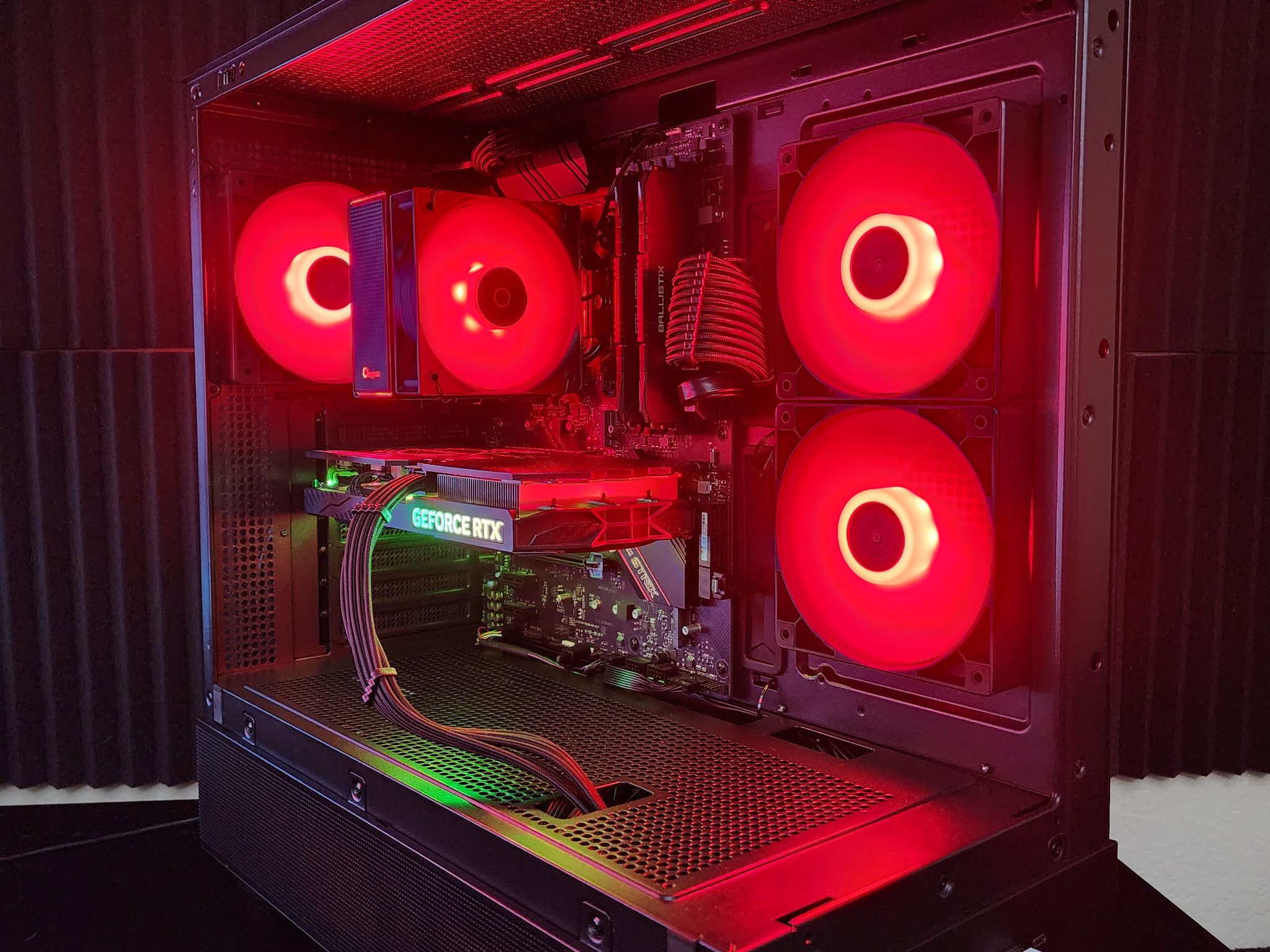 🌈RAINBOW🌈 1440p Gaming | 4060 Ti 8G | Ryzen 7 3800x | 32G RAM | 1TB