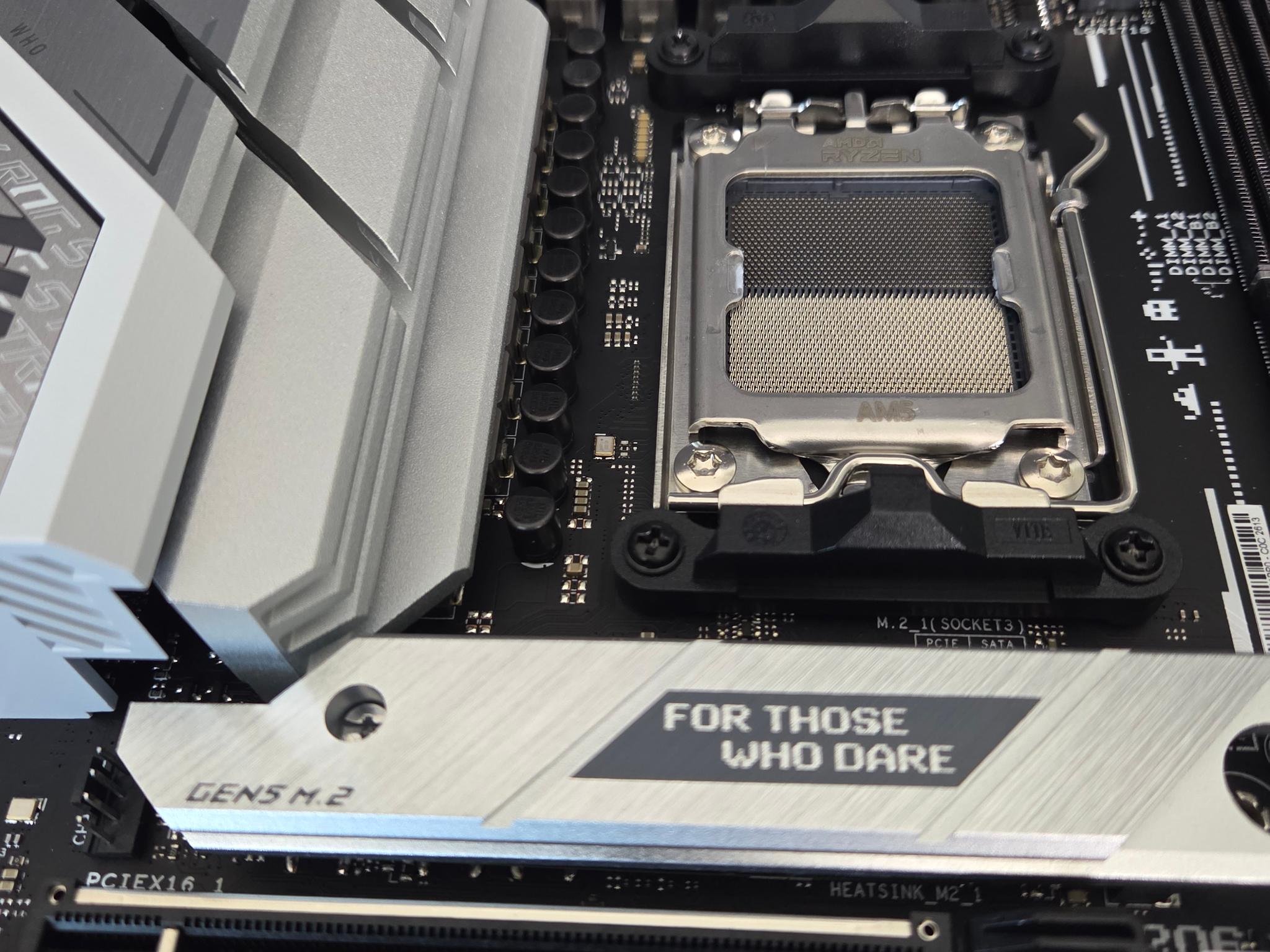 Rog Strix B650 ATX Mobo + 1TB Nvme
