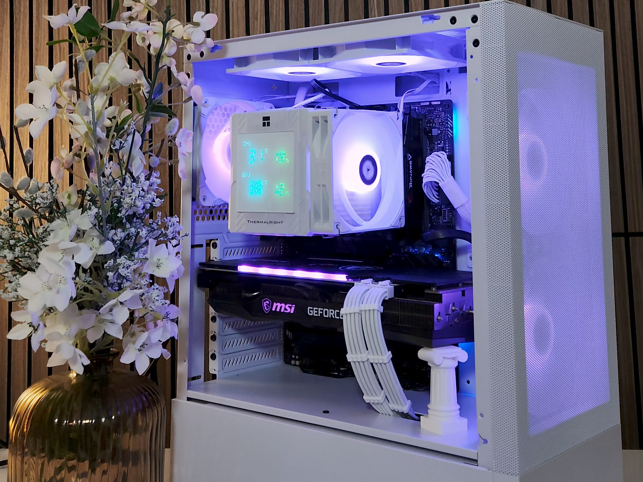 ⚪White PC🖥️ RTX 3070 8GB | i5 12600K | 16GB DDR4 | NVMe | Lian Li RGB | wifi/BT | Windows 11 1080p
