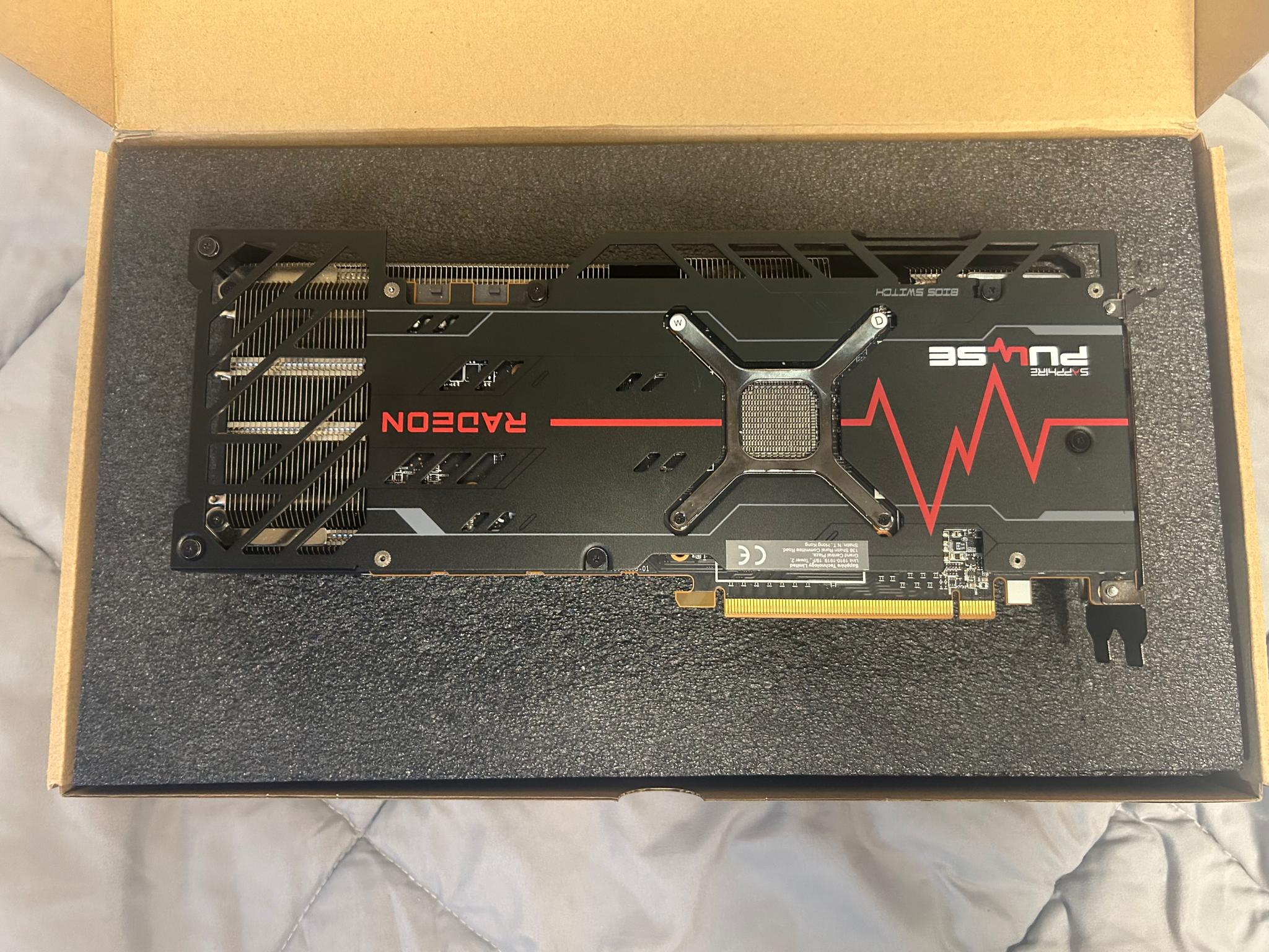 Sapphire Pulse AMD Radeon RX 6800 PCIe 4.0 Gaming Graphics Card with 16GB GDDR6