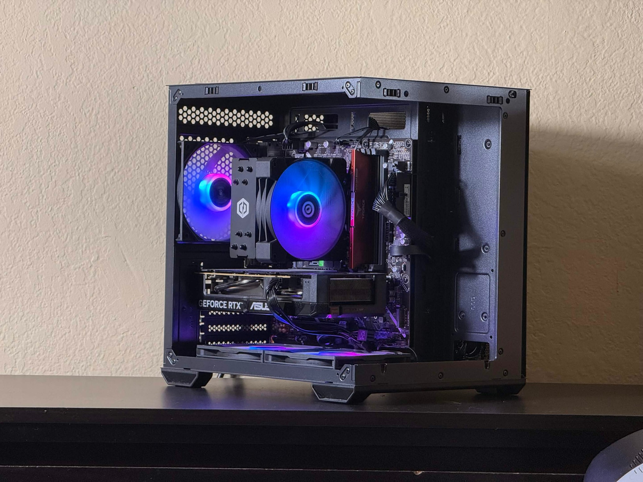 FREE SHIPPING 🖤🌈 Black RGB Gaming PC | RTX 5060 | Intel Core i5-14400F | 1TB NVME SSD | 16 GB DDR5
