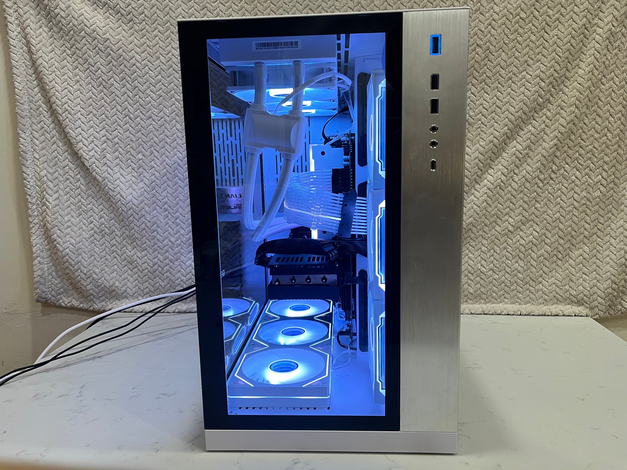 RTX 3080 + i7-12700 | 32GB DDR5 | 1TB Gen4 SSD | White Gaming PC