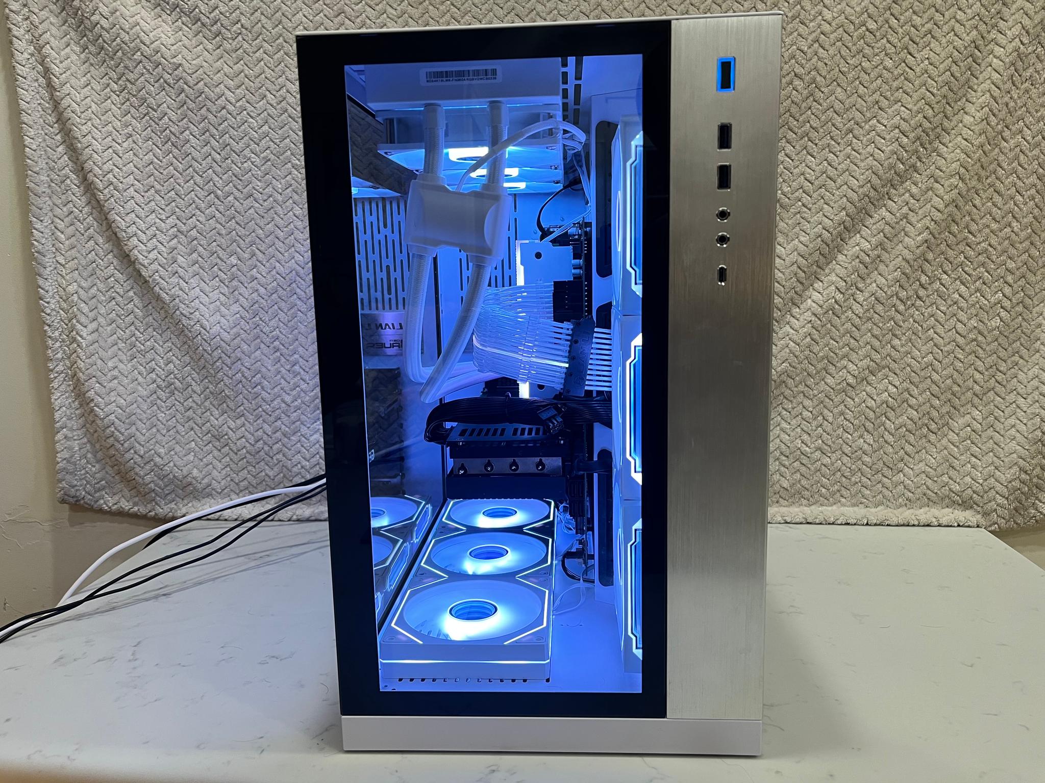 RTX 3080 + i7-12700 | 32GB DDR5 | 1TB Gen4 SSD | White Gaming PC